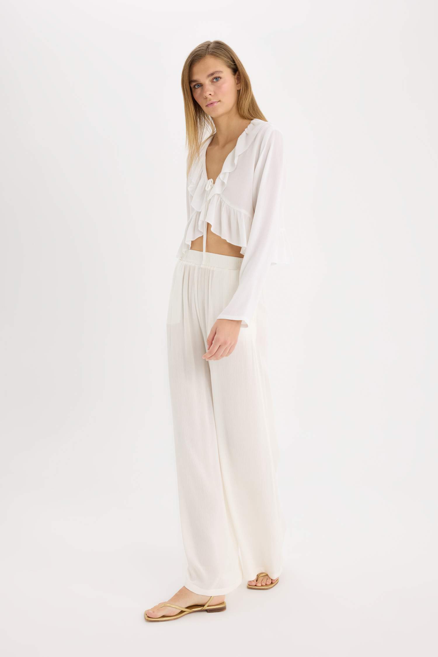 Штаны Wide Leg с двойными карманами и высокой талией из вискозы