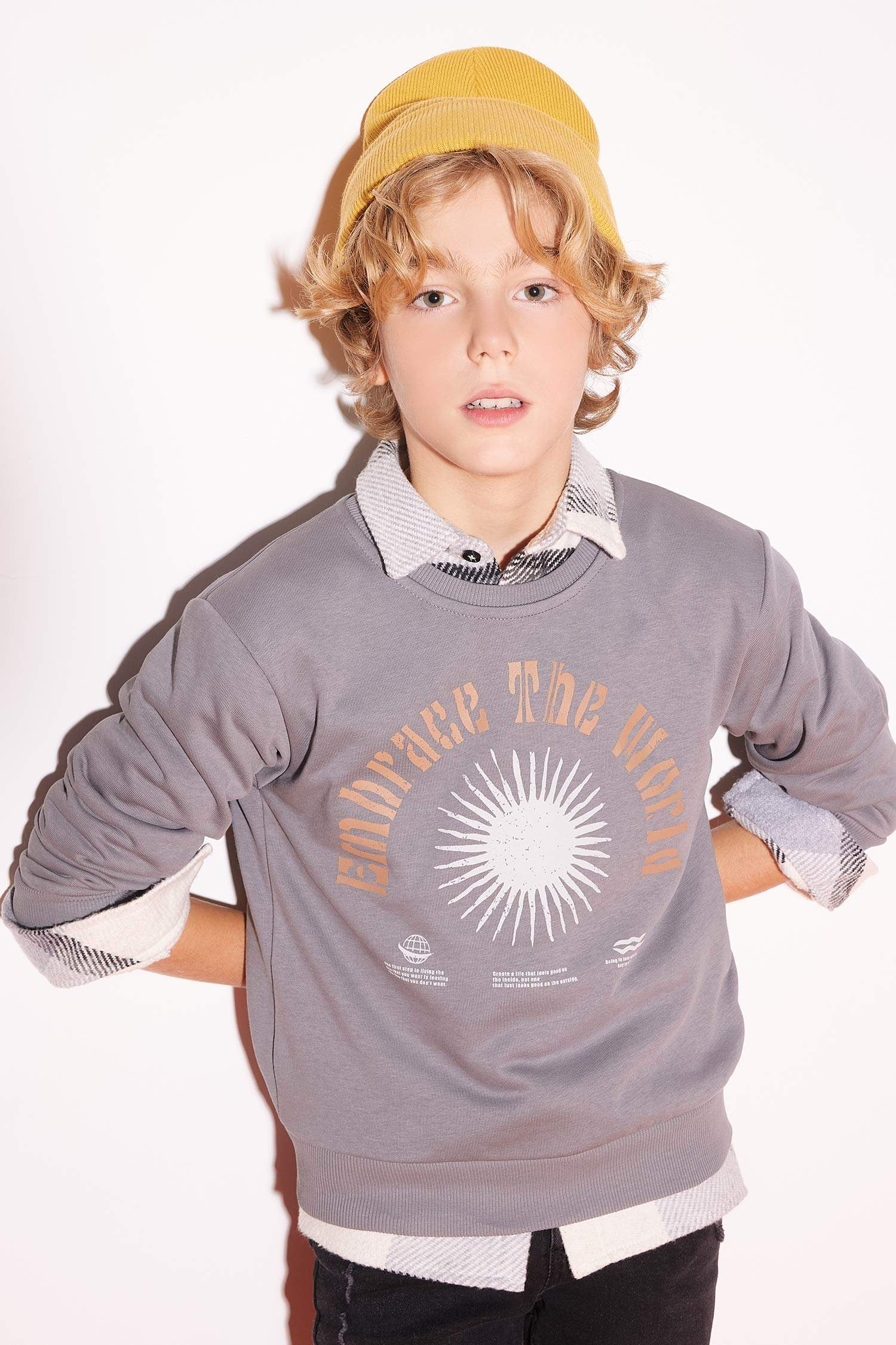 Boy Crew Neck Printed Sweatshirt