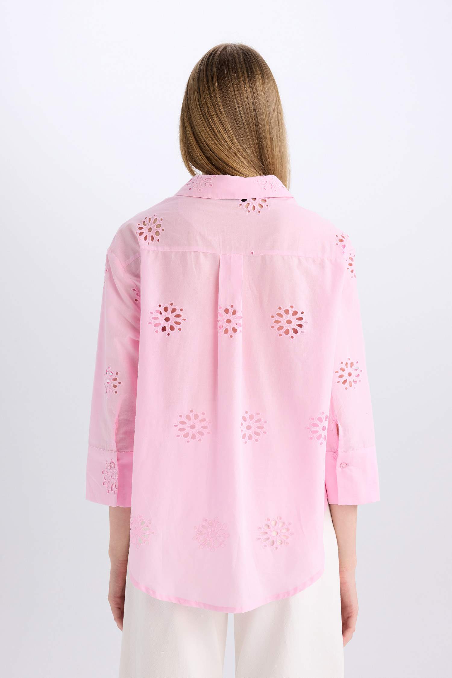 قميص كم طويل تطريز اوفر سايز بياقة قميص