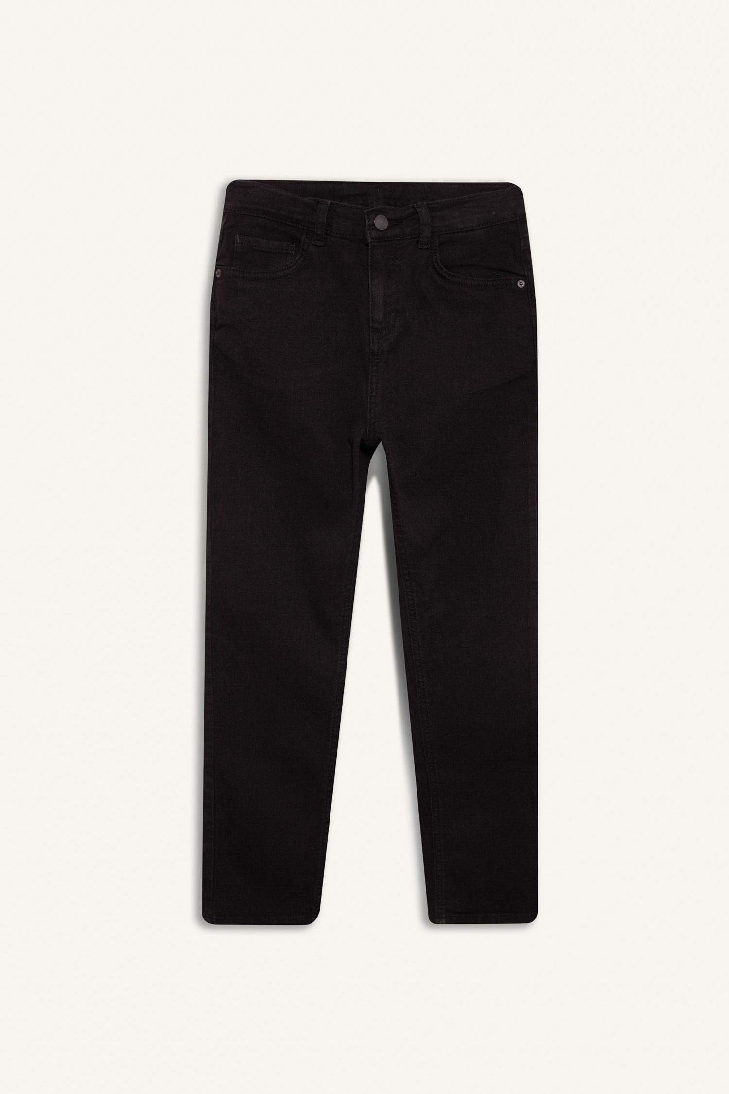 Boy Straight Fit Standard Leg Jeans