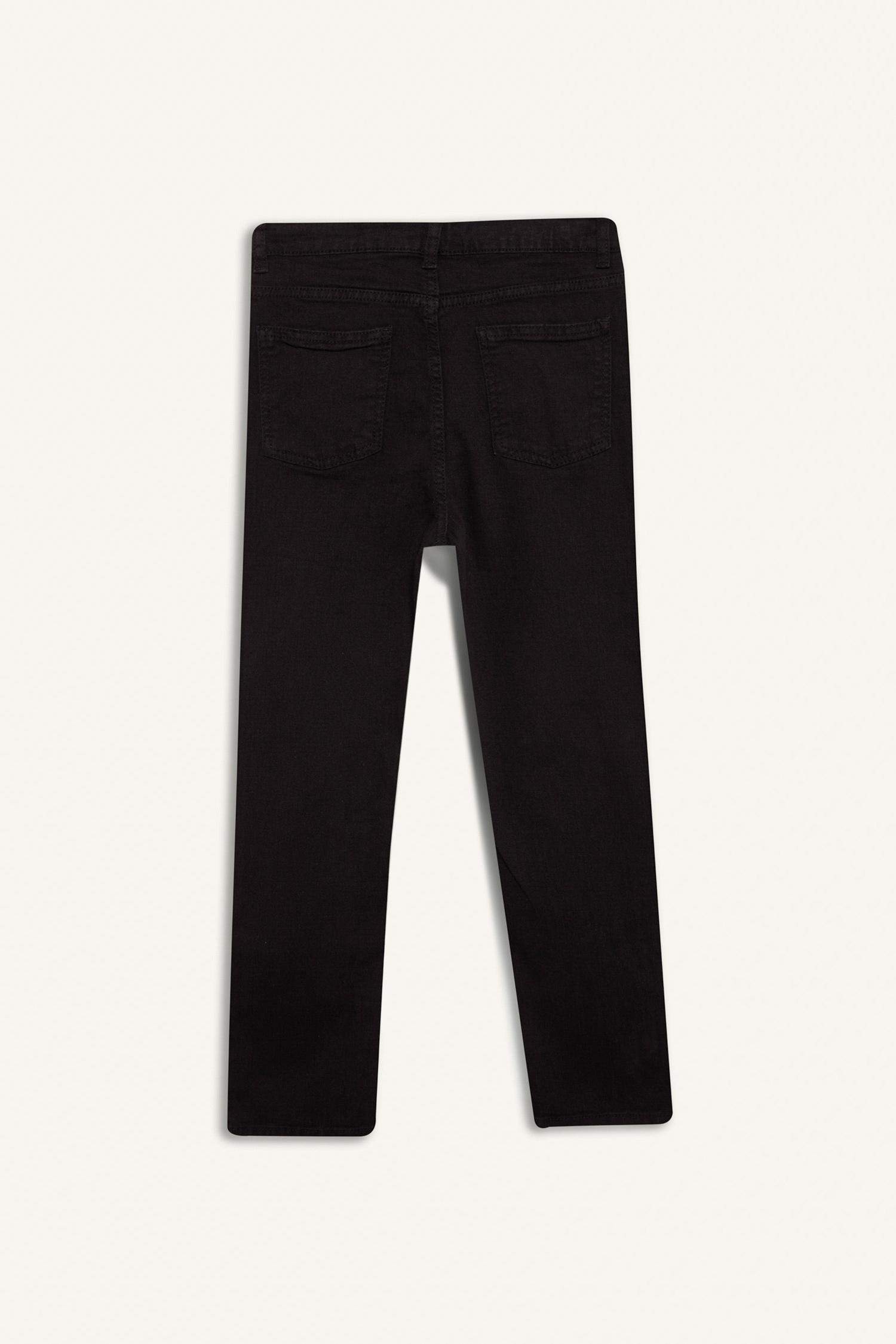 Boy Straight Fit Standard Leg Jeans