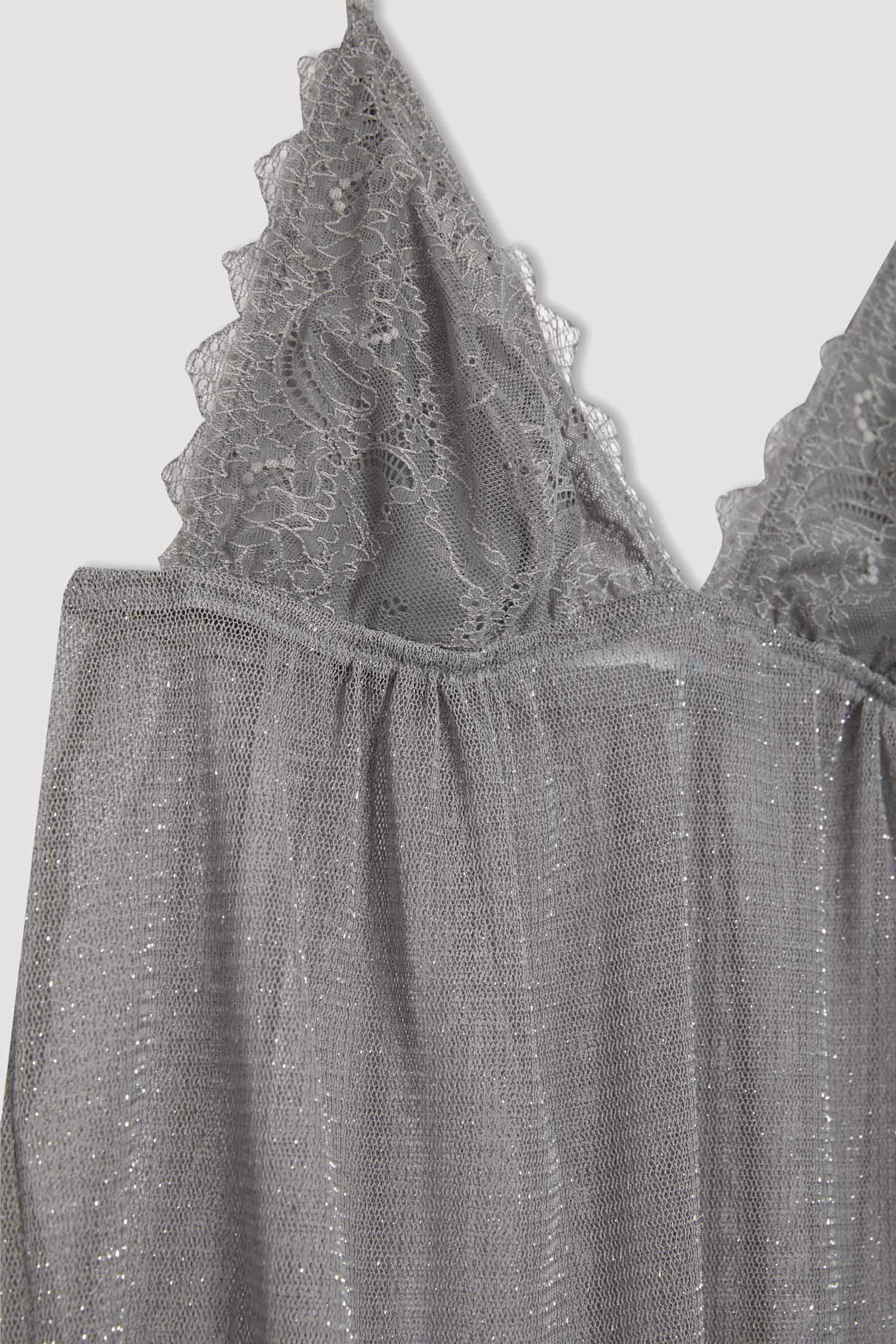 Triangle Dantel İç Atlet-Fall in Love