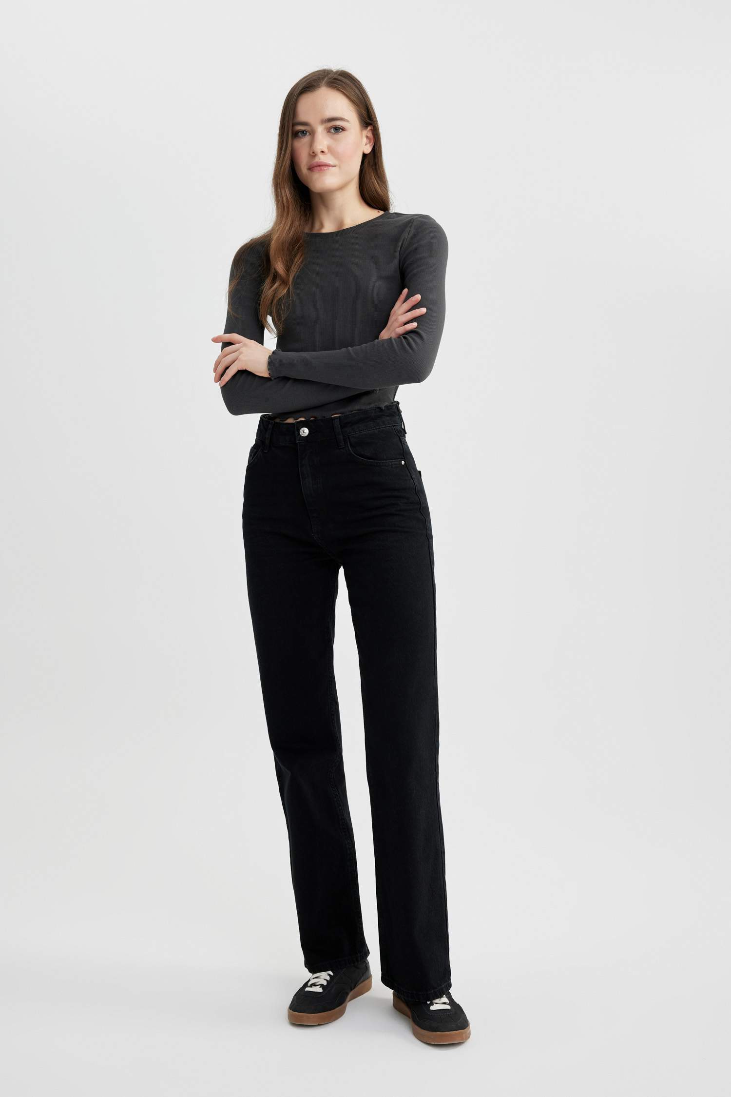 بنطلون جينز وايد ليج برجل واسع