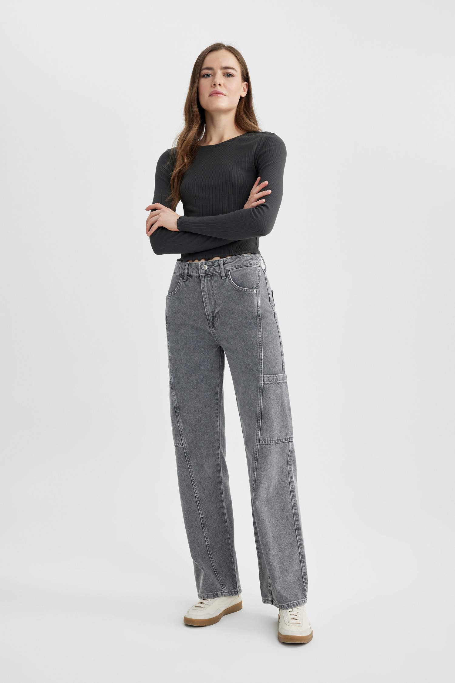 بنطرون جينز كارجو ولادي برجل واسع وخصر عالي