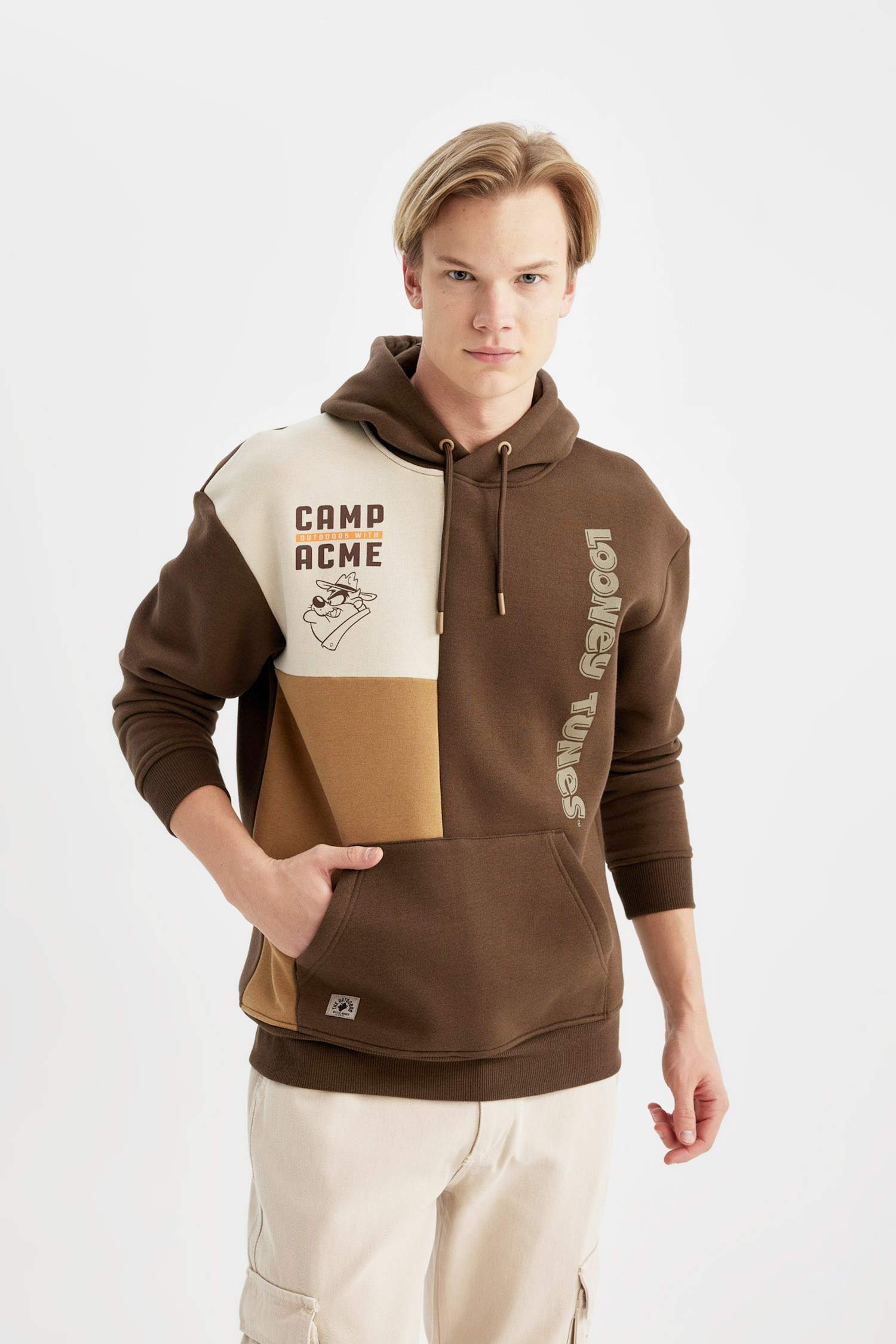 Looney Tunes Boxy Fit Hooded Back Printed Sweatshirt
