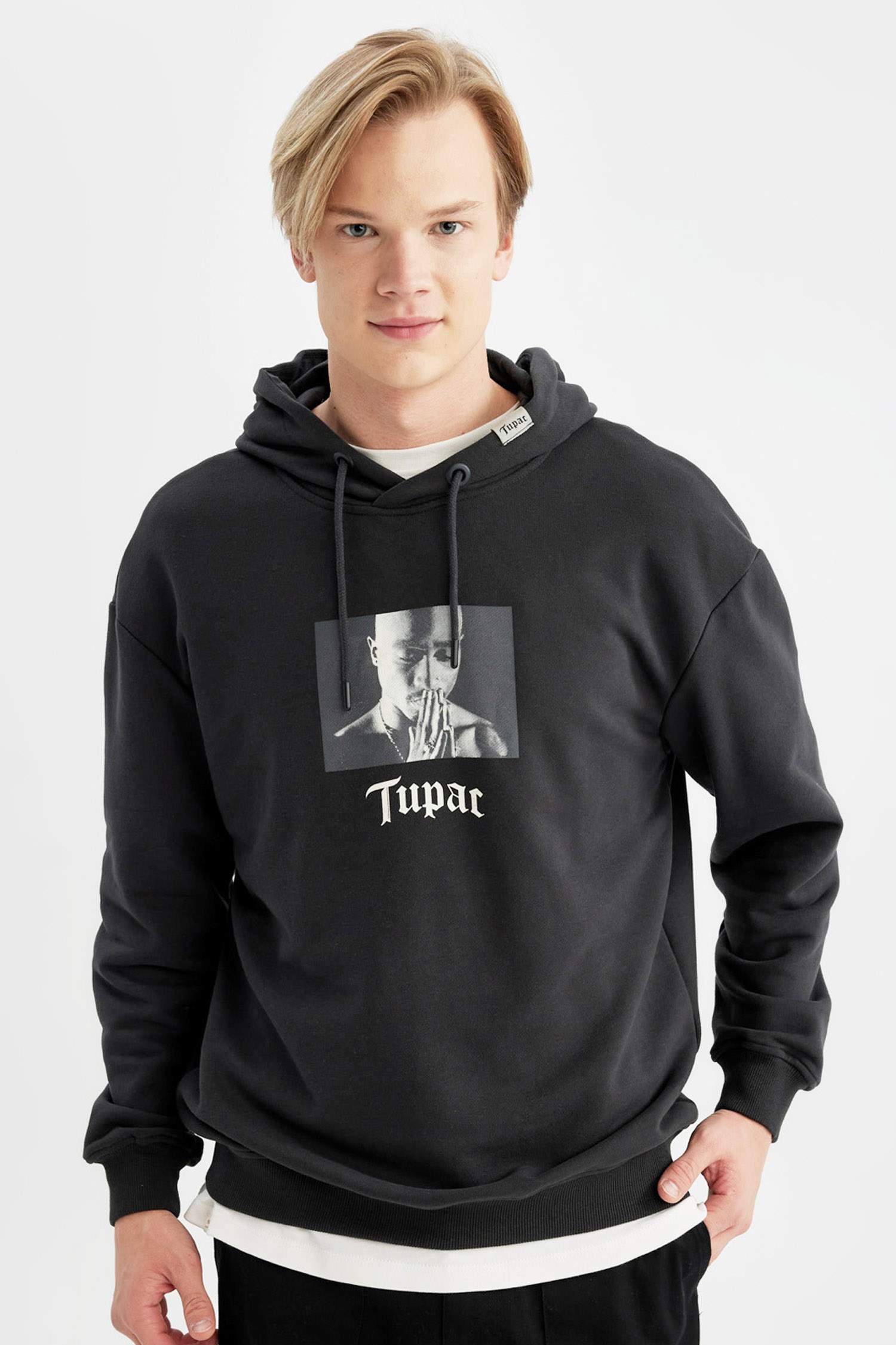 Tupac Shakur Boxy Fit Kapüşonlu Sweatshirt