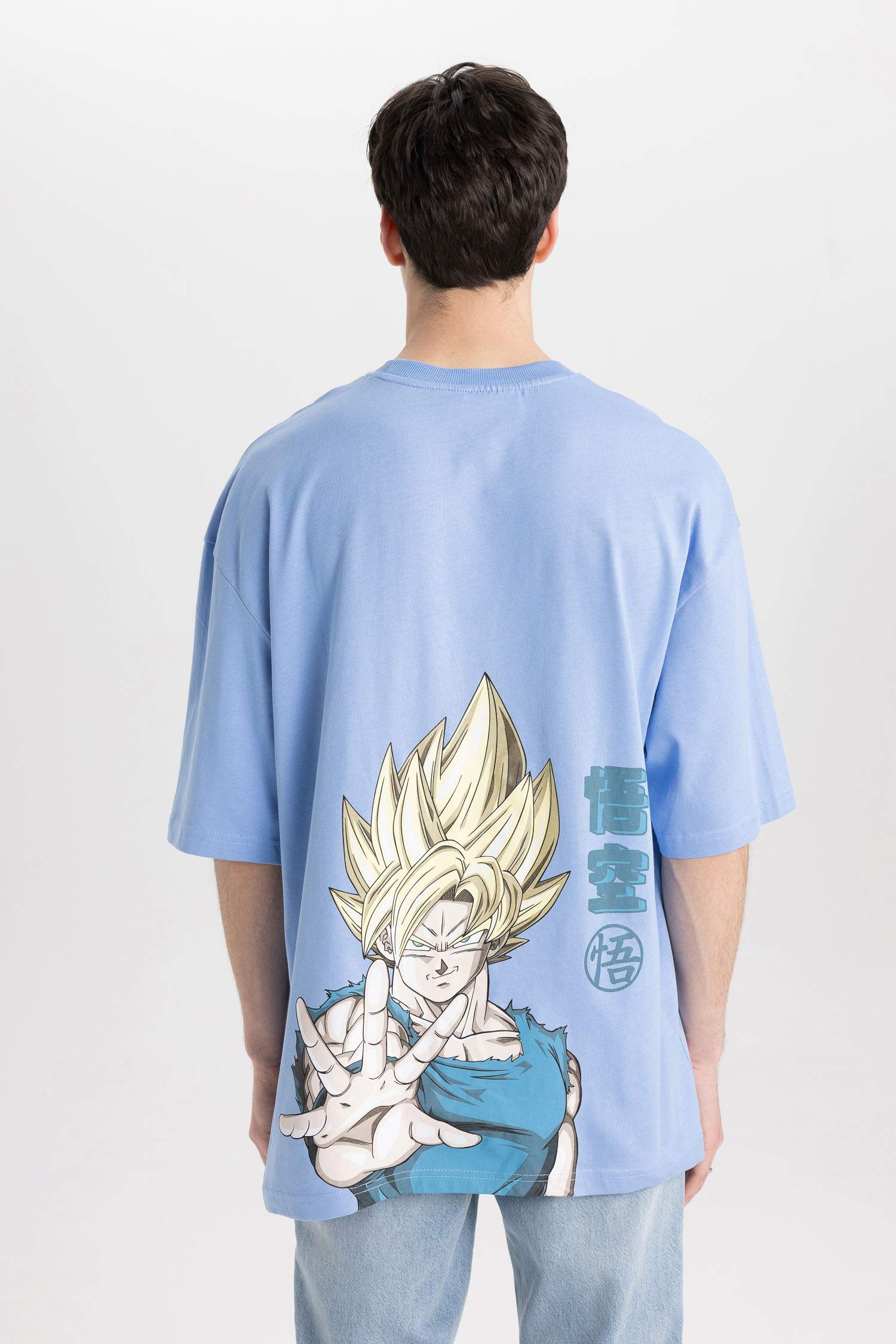 Футболка Dragon Ball с круглым вырезом