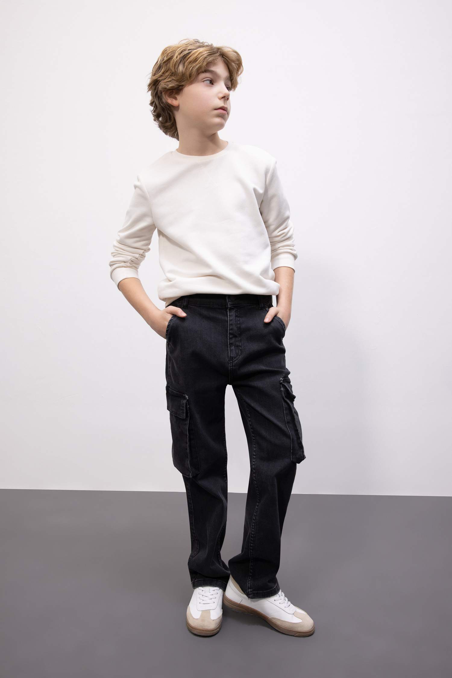 Erkek Çocuk Kargo Fit Düz Paça Jean Pantolon