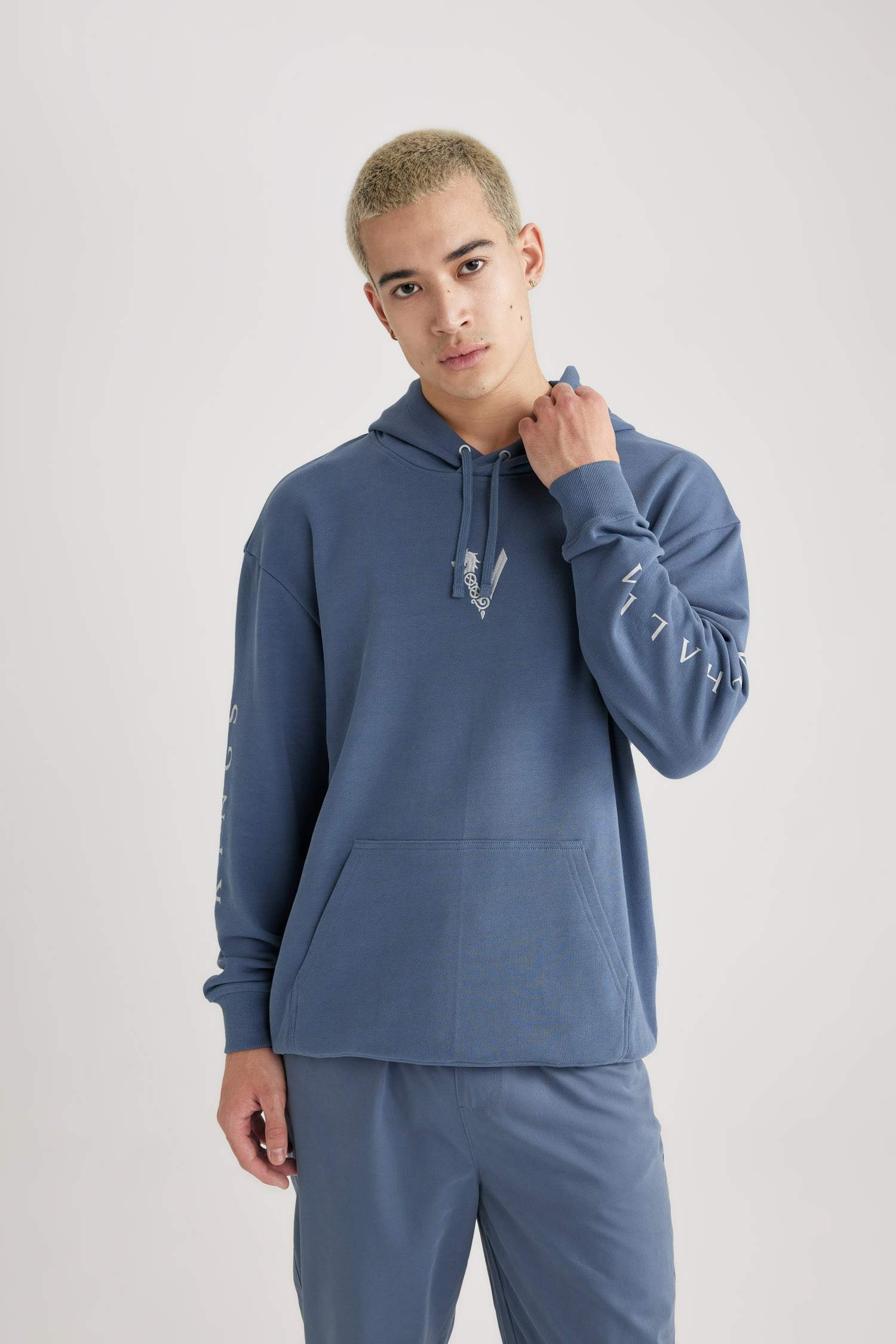 Vikings Valhalla Boxy Fit Hooded Back Printed Sweatshirt