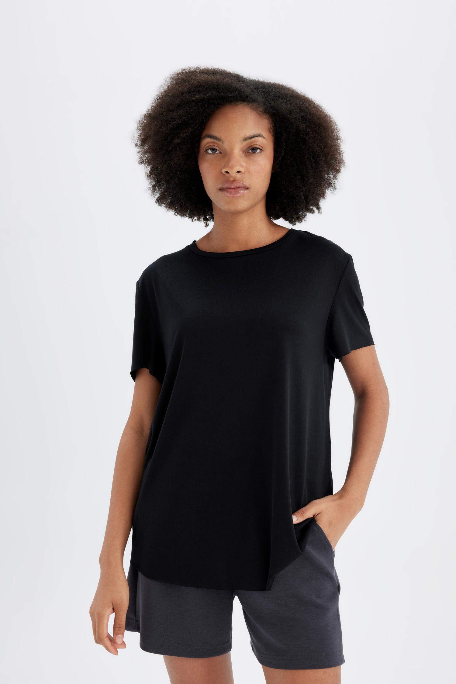 DeFactoFit Oversize Geniş Kalıp Bisiklet Yaka Sporcu Modal Kısa Kollu Tişört