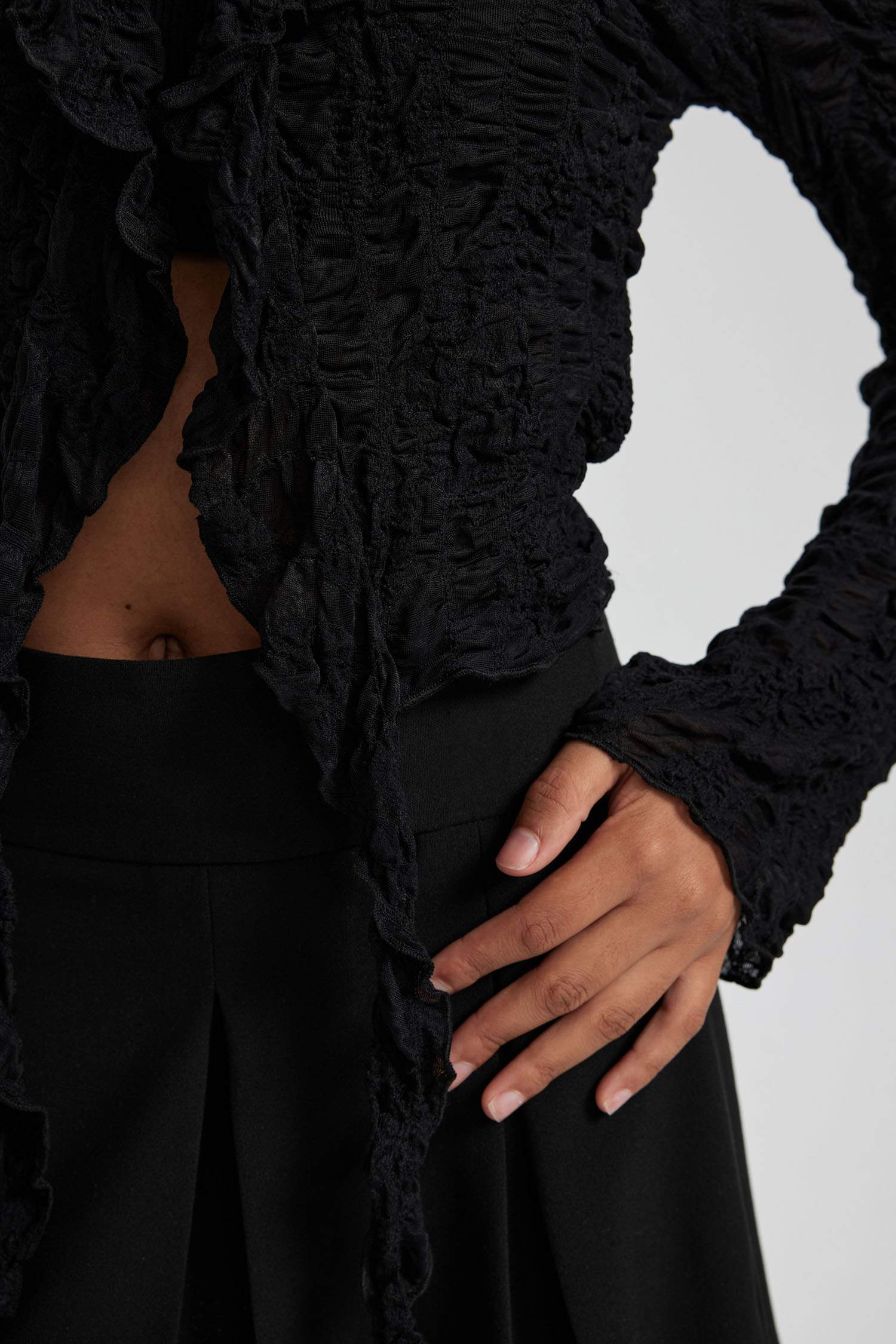 Slim Fit V-Neck Lace Long Sleeve T-Shirt