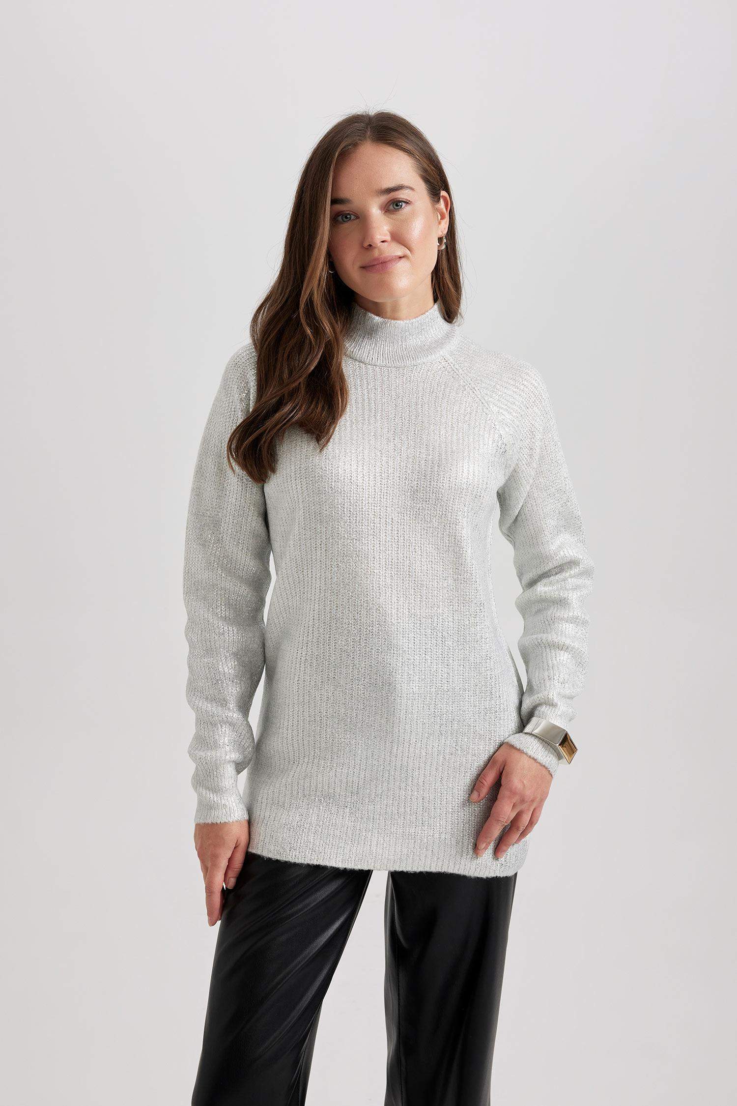 تونيك تريكو قصة عادية برقبة عالية