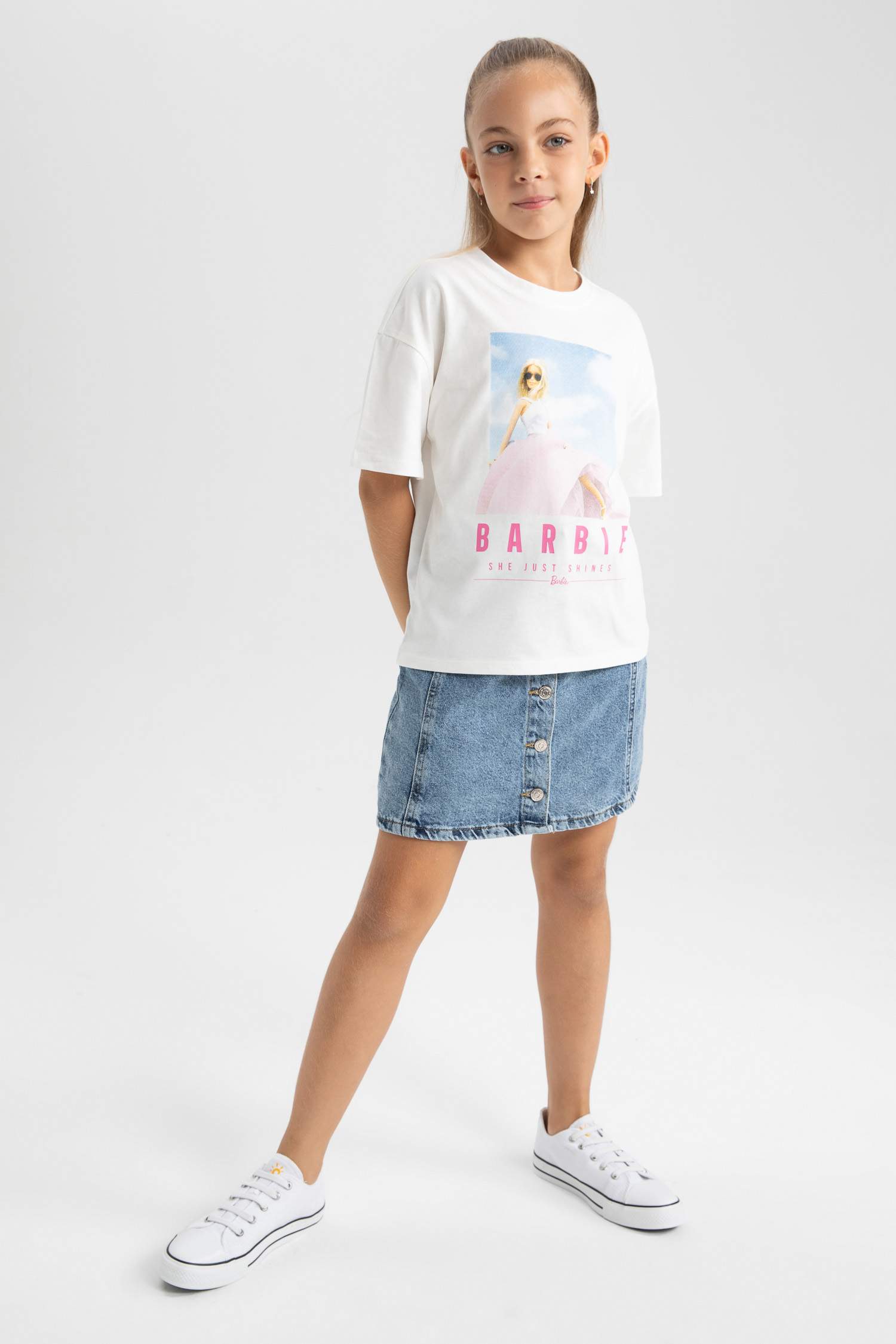 Қыздарға Barbie Лицензиялық қысқа жеңді Қысқа жеңді футболка