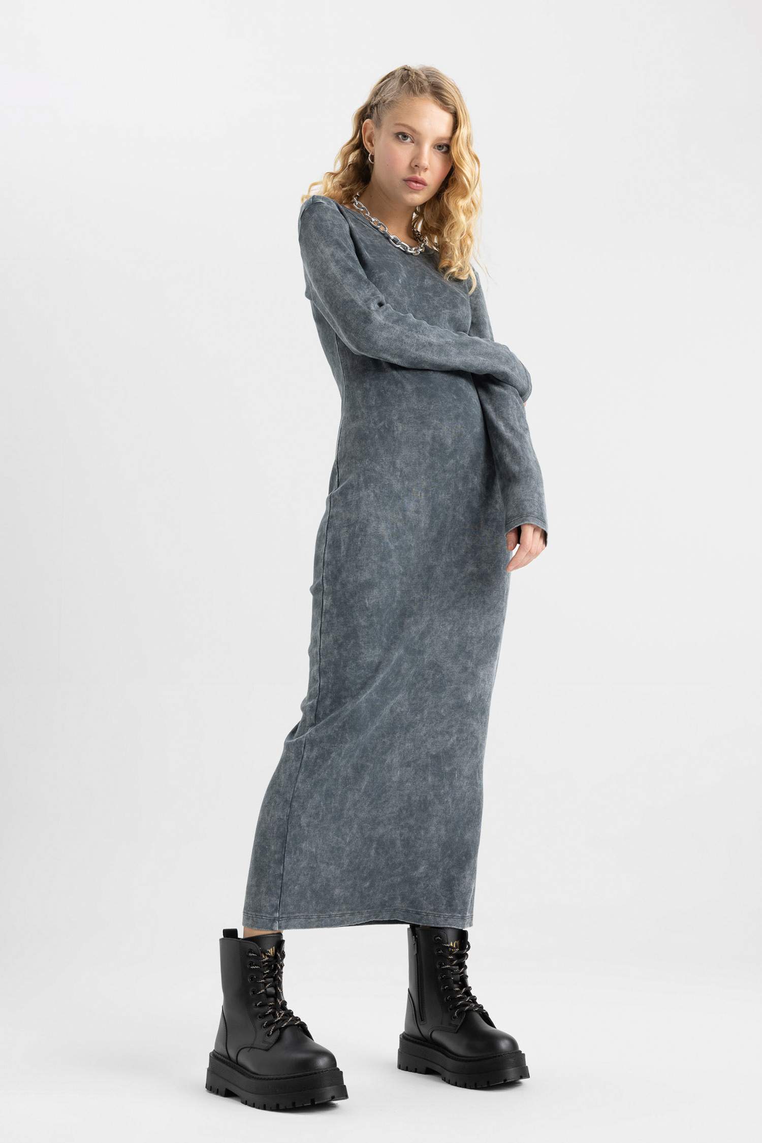 Bodycon Crew Neck Camisole Maxi Dress