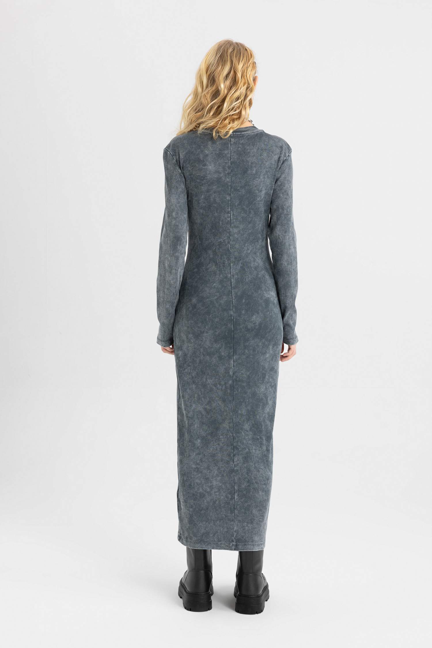 Bodycon Crew Neck Camisole Maxi Dress