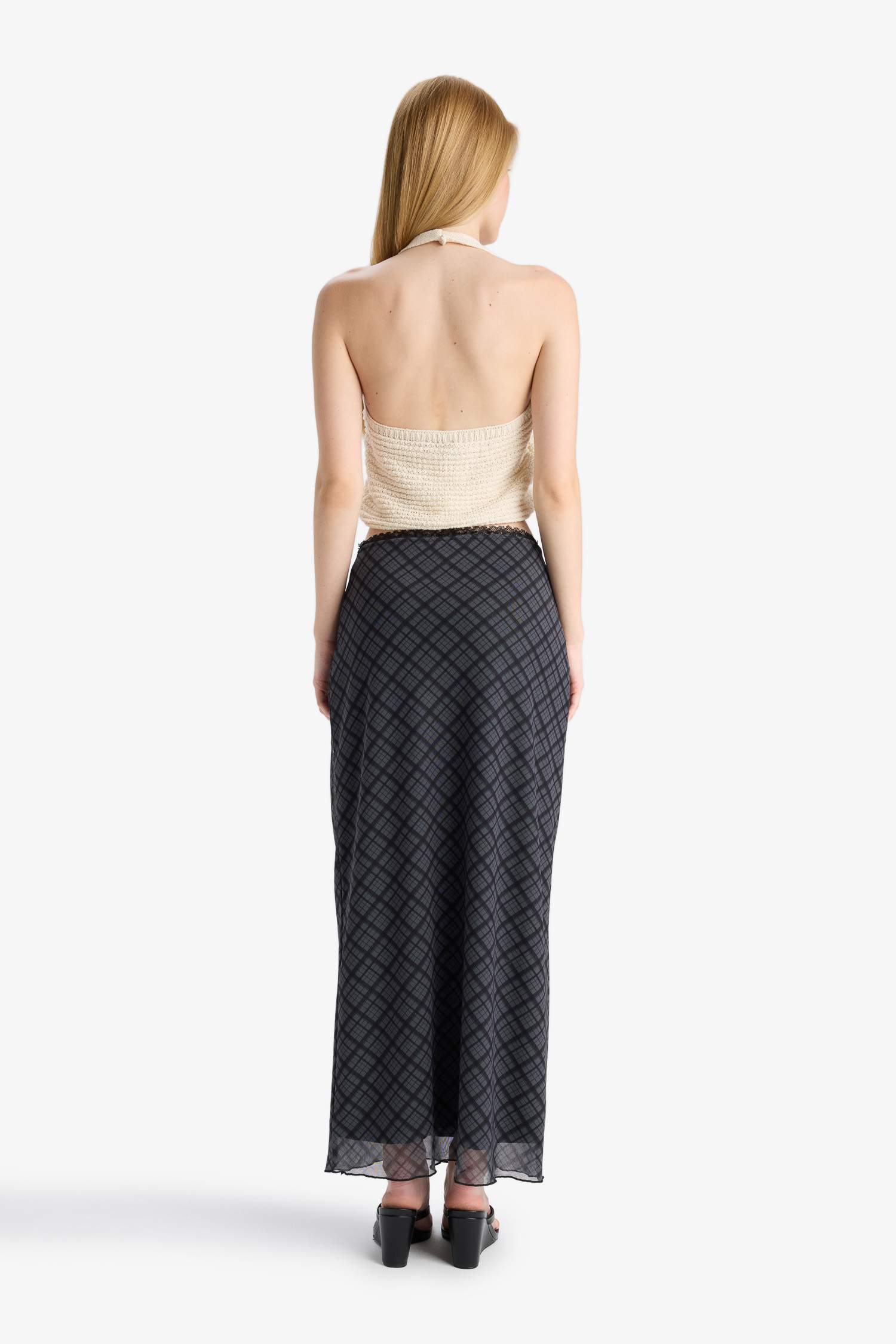 A Kesim Desenli Yüksek Bel Astarlı Tül Maxi Etek