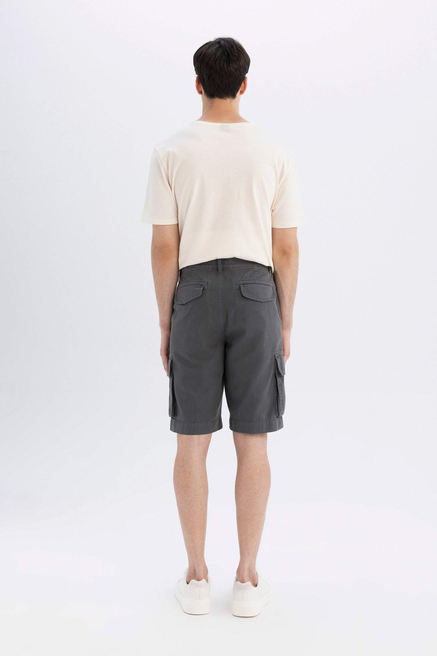 Cargo Fit Gabardine Bermuda