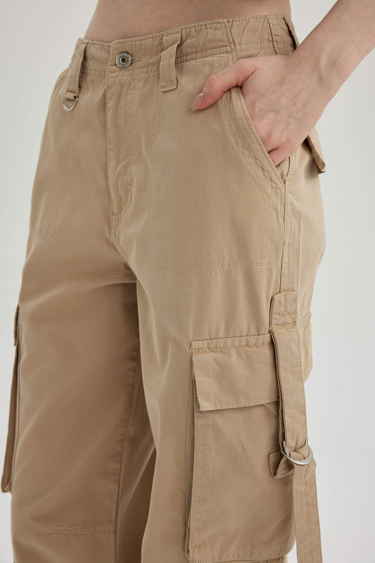 بنطرون كارجو برجل واسع وايد ليج