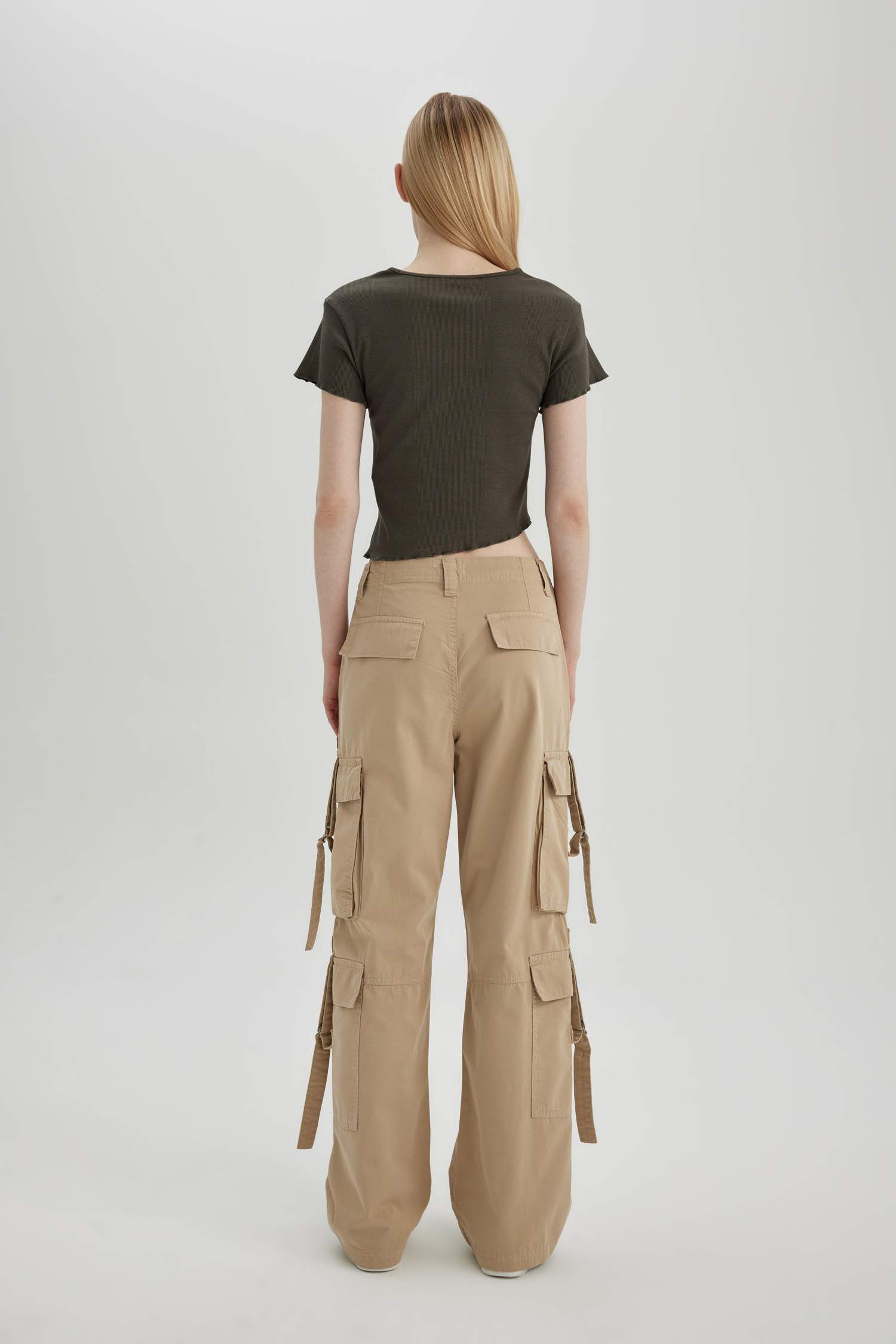 بنطرون كارجو برجل واسع وايد ليج