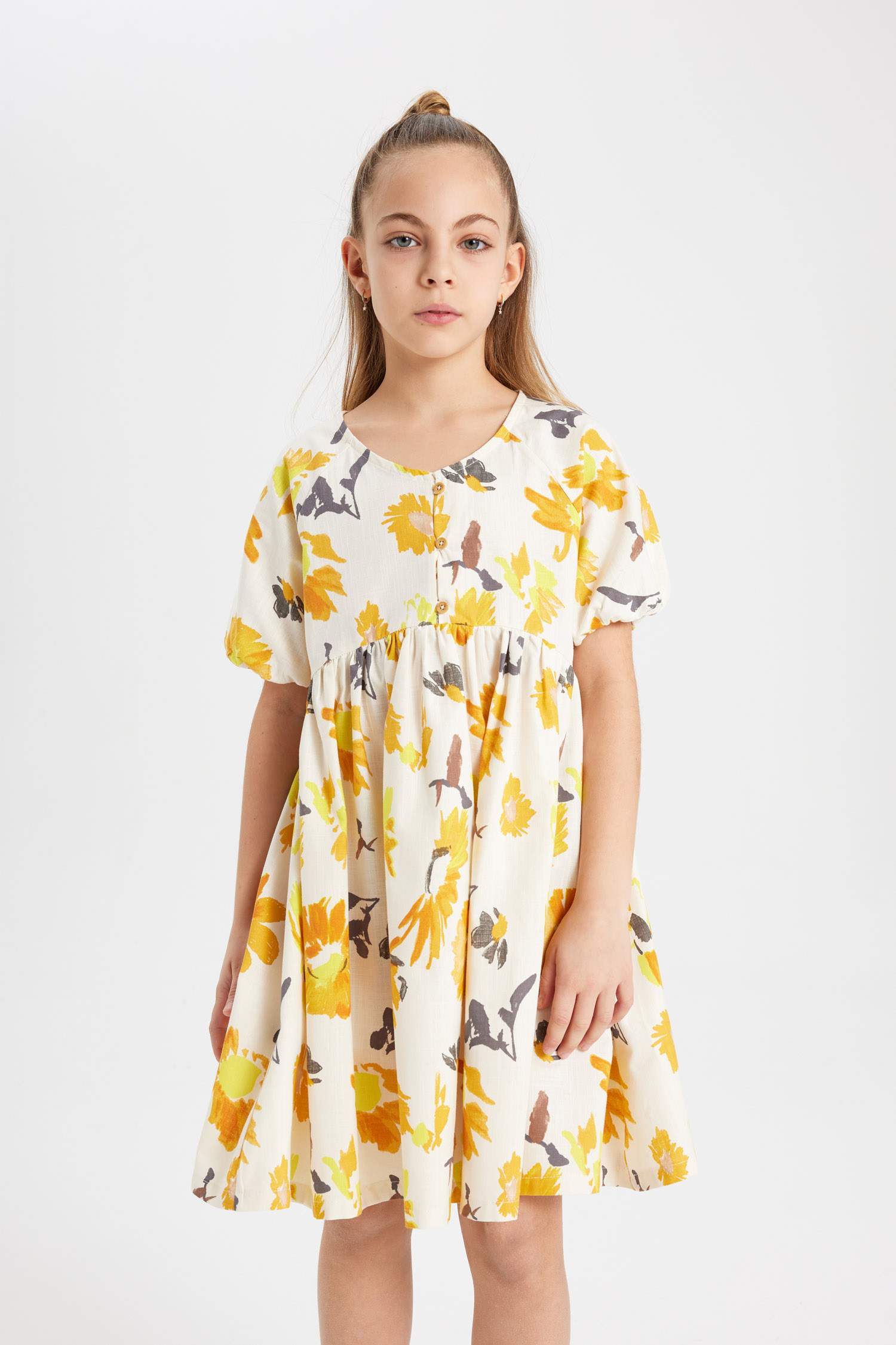 Regular Fit Short Sleeve Woven Dress