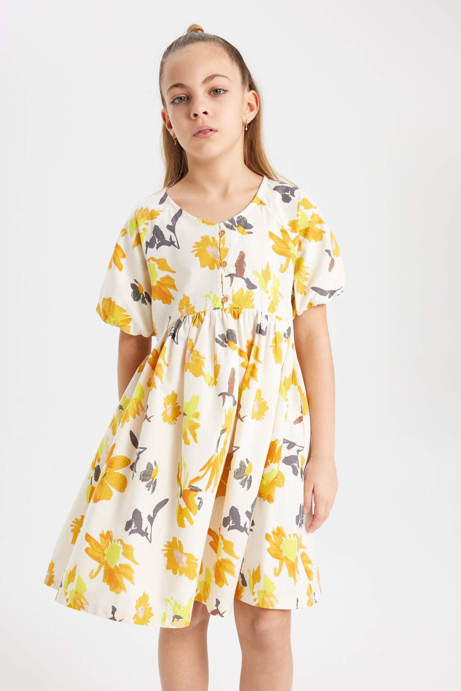 Regular Fit Short Sleeve Woven Dress