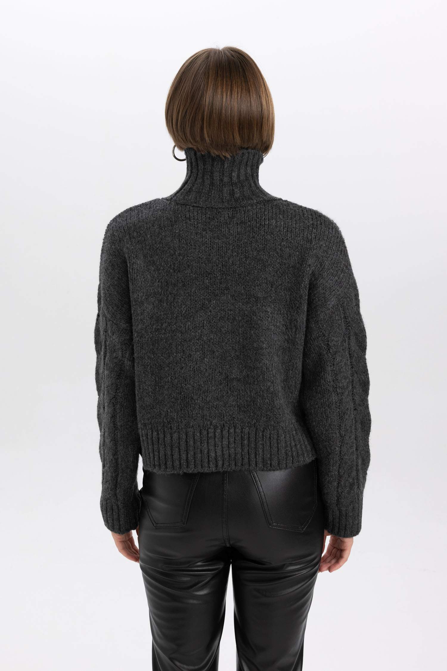 Relax Fit Yarım Balıkçı Yaka Triko Kazak