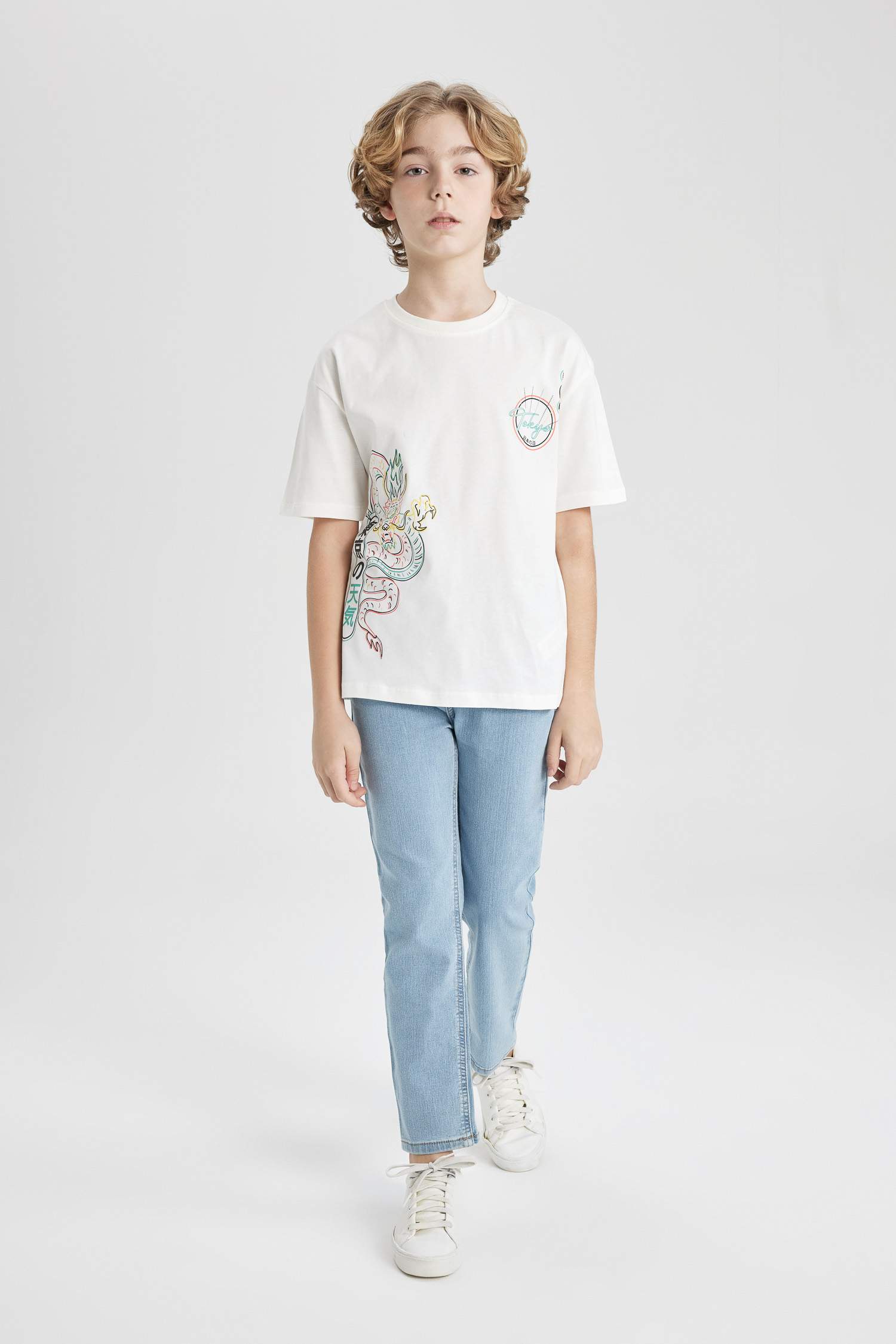 بنطرون جينز ولادي قصة مستقيمة ستاندارت