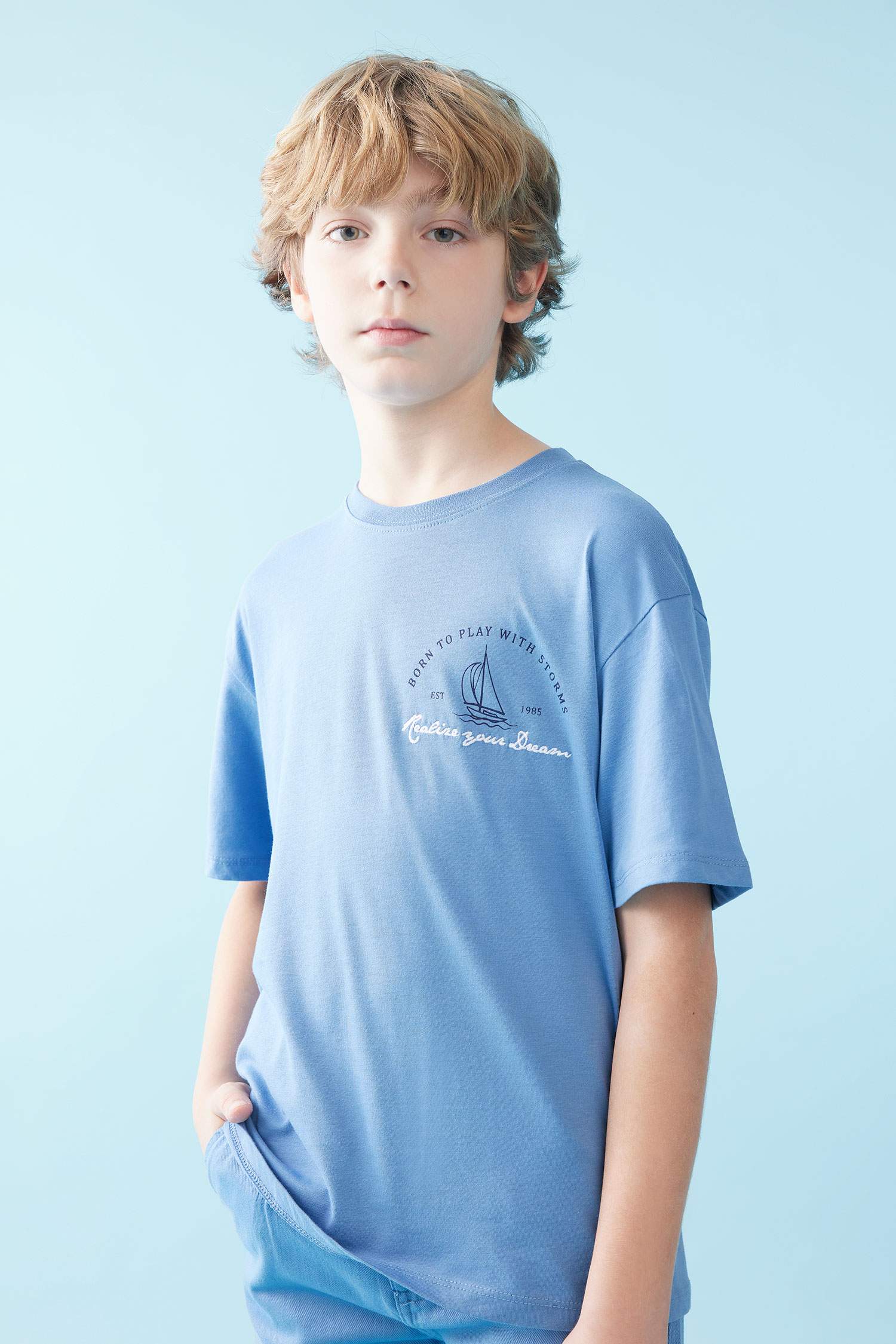 Boy Oversize Fit Crew Neck Printed T-Shirt