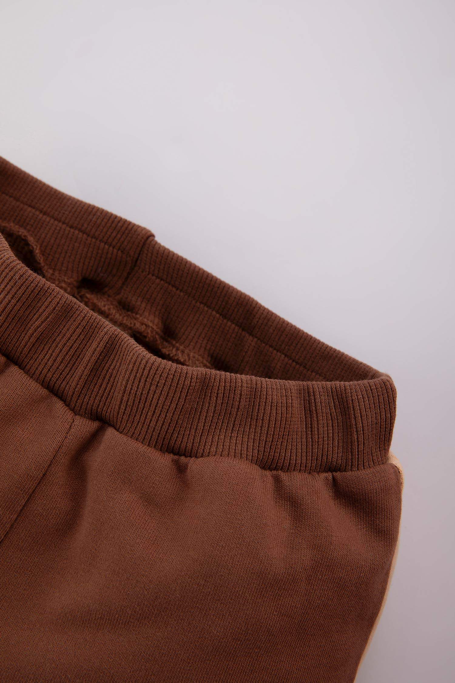 Regular Fit Color Block Elastic Band Trousers