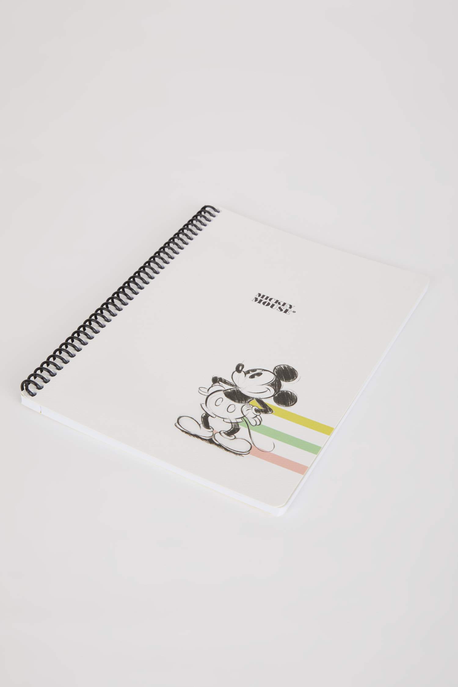 دفتر مذكرات 16;5x22;5 سم مخطط من ميكي ماوس