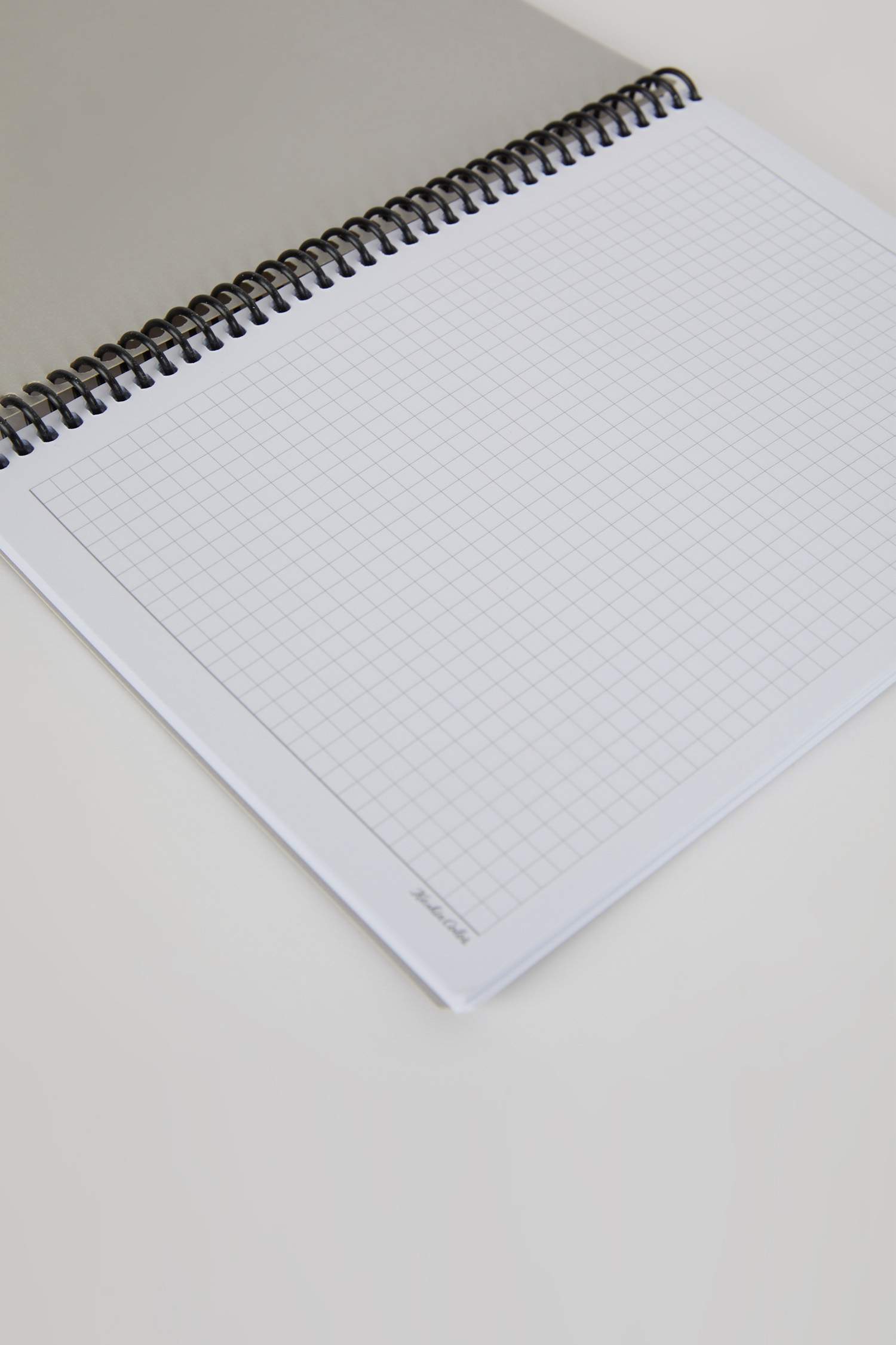 Marvel Desenli Kareli Spiralli 16,5x22,5 cm Not Defteri