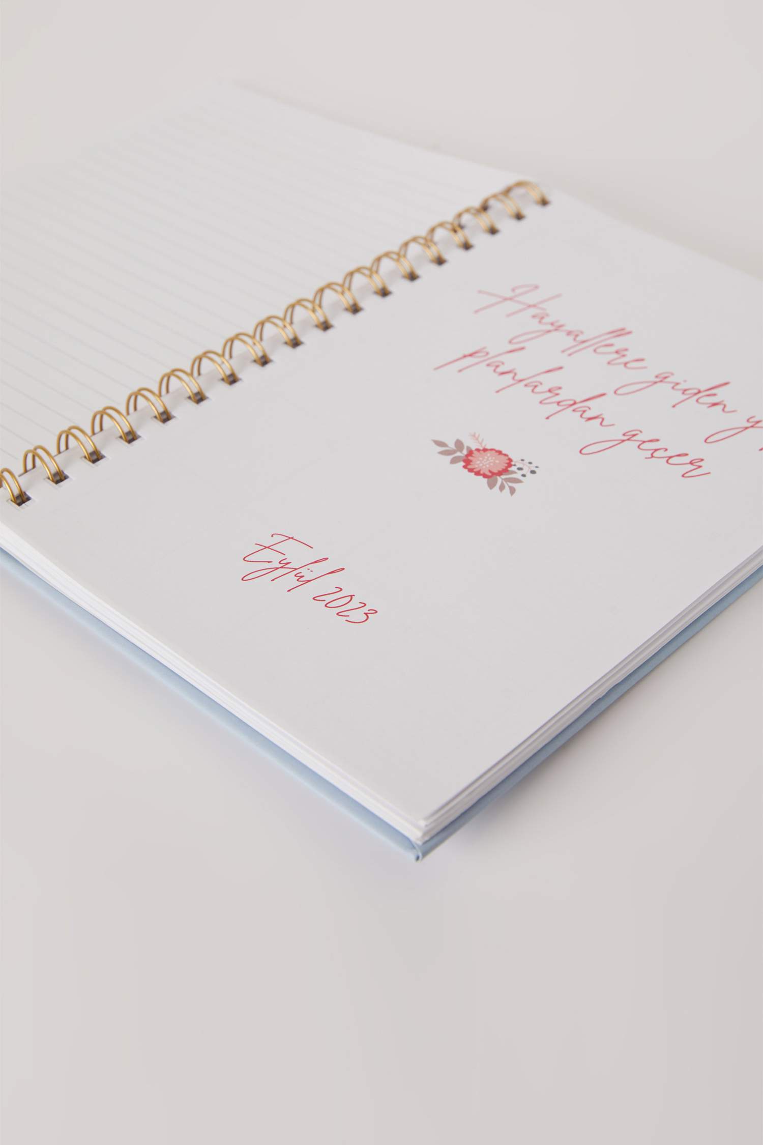 Sert Kapaklı Çiçekli Spiralli 2023/2024 Akademik Ajanda