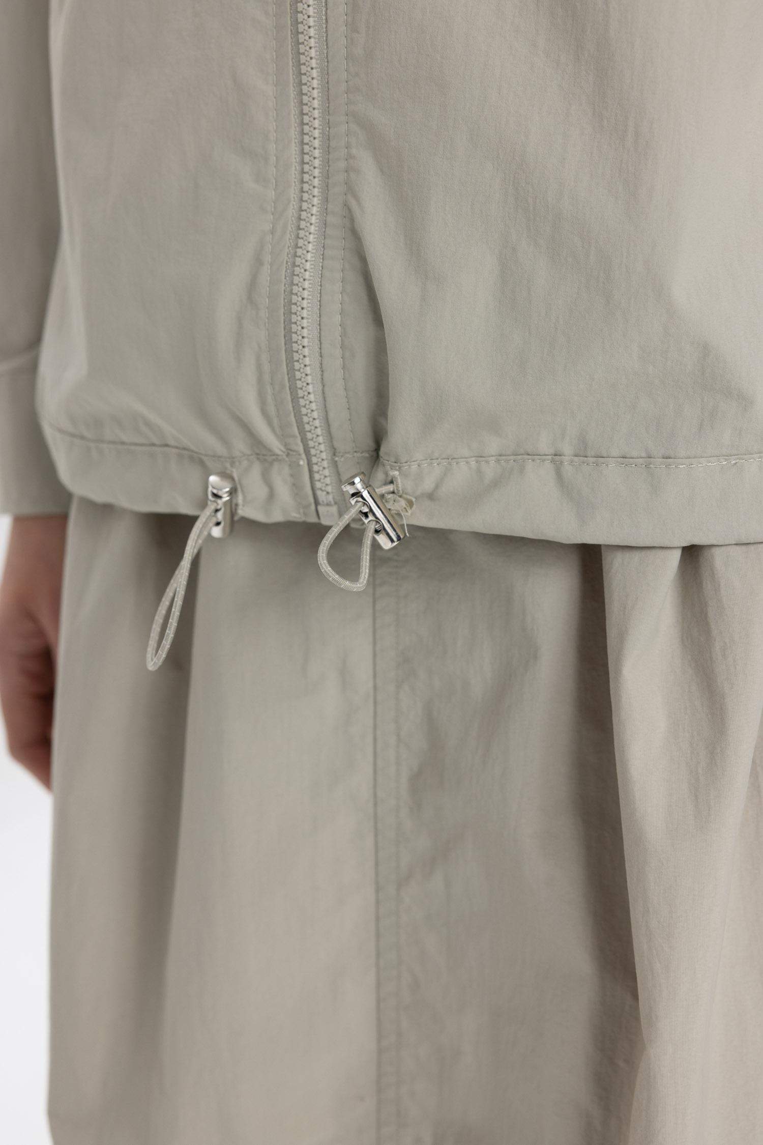 Relax Fit Casual Parachute Jacket