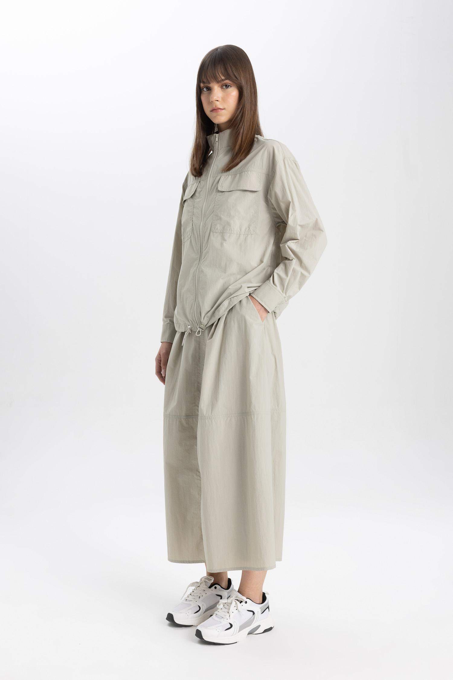 تنورة طويلة بقصة A