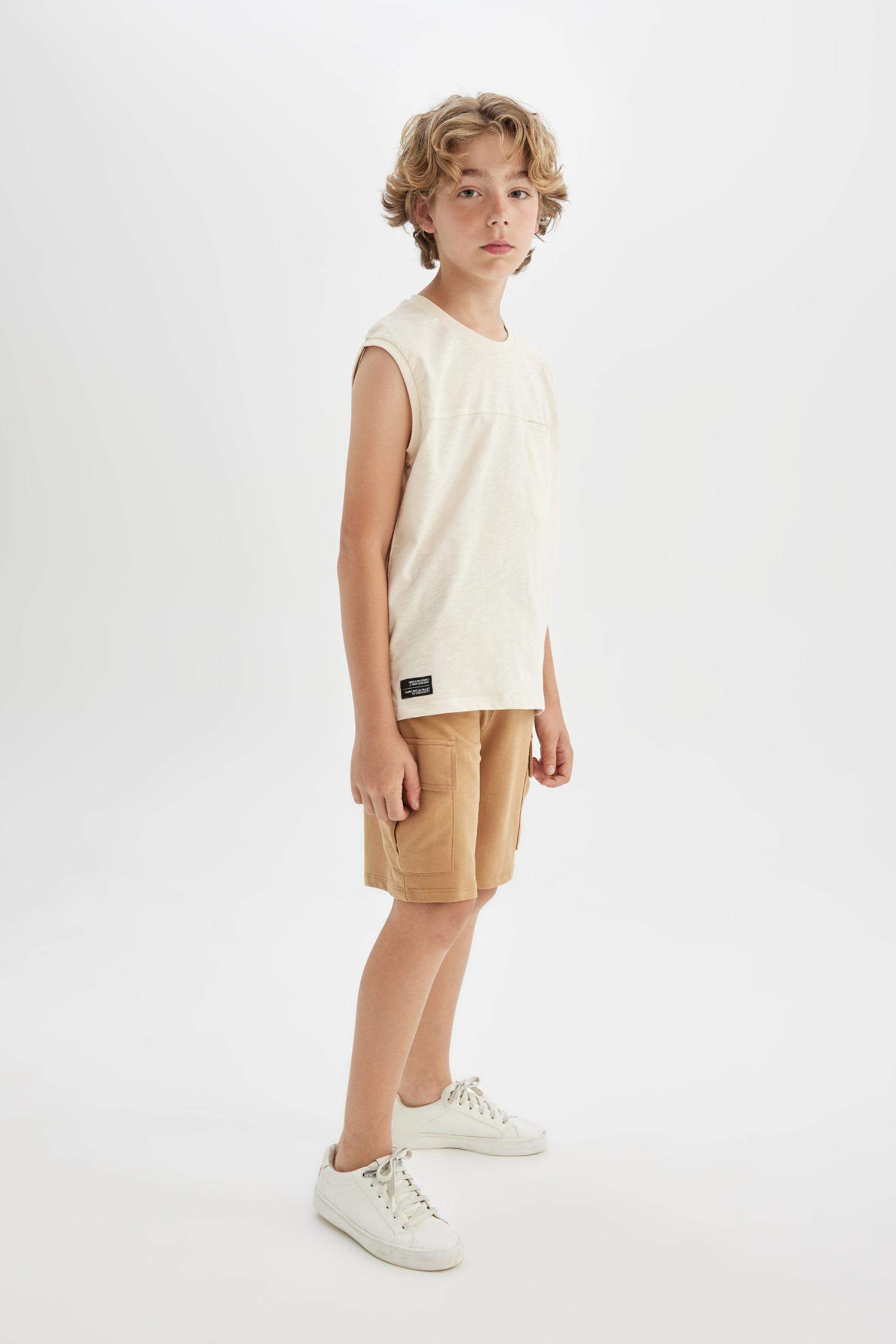 شورت ولادي قماش رقيق قصة عادية