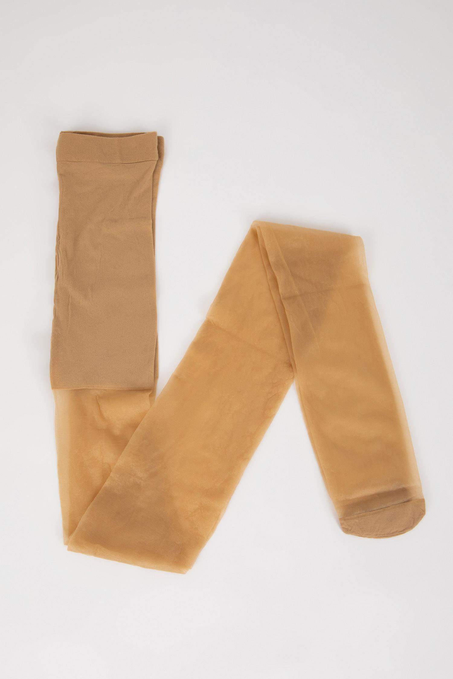 	Kadın Ten 15 Denye Külotlu Çorap