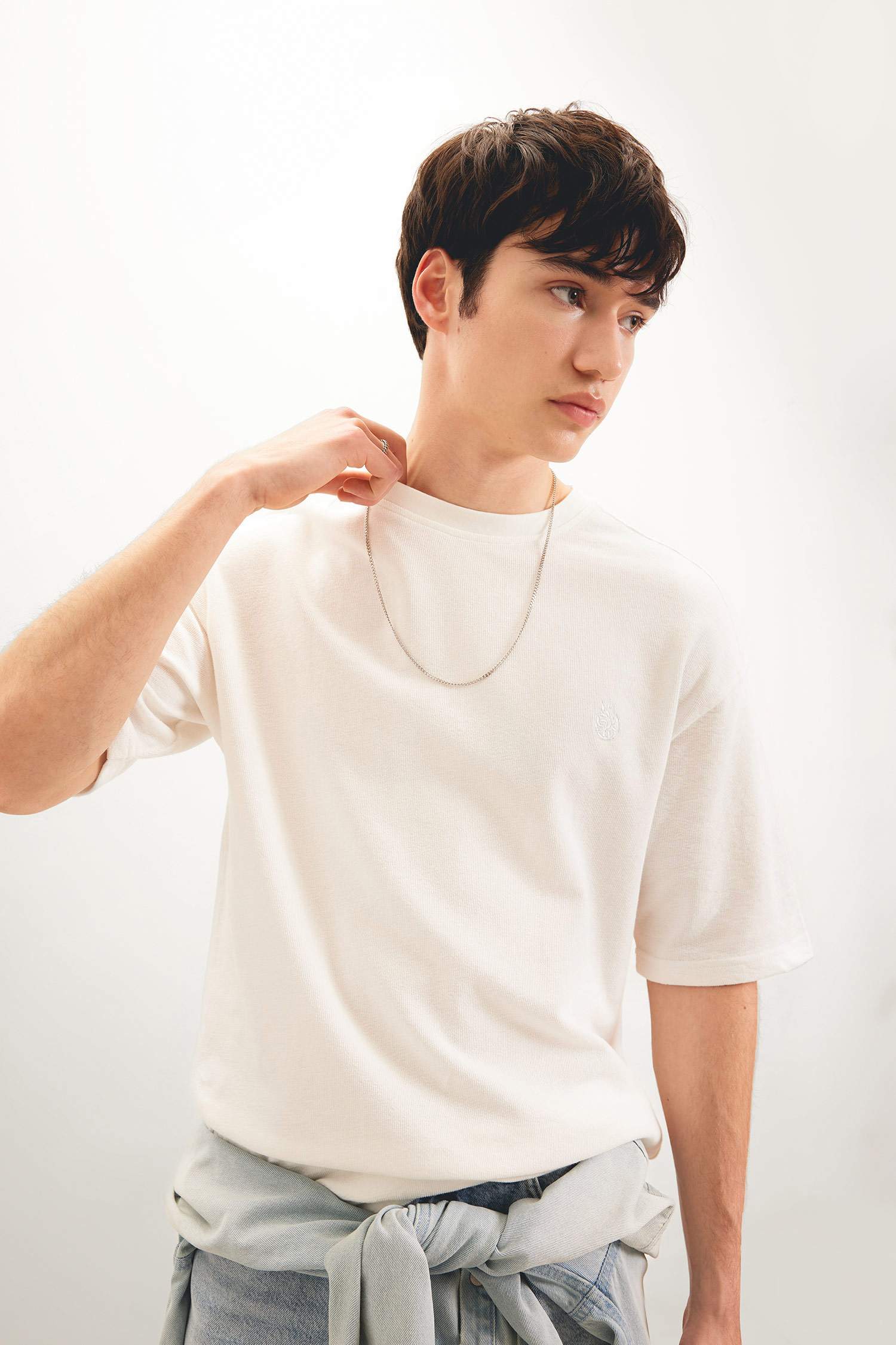 تيشيرت قطن نص كم مطبوع قصة مريحة برقبة مستديرة