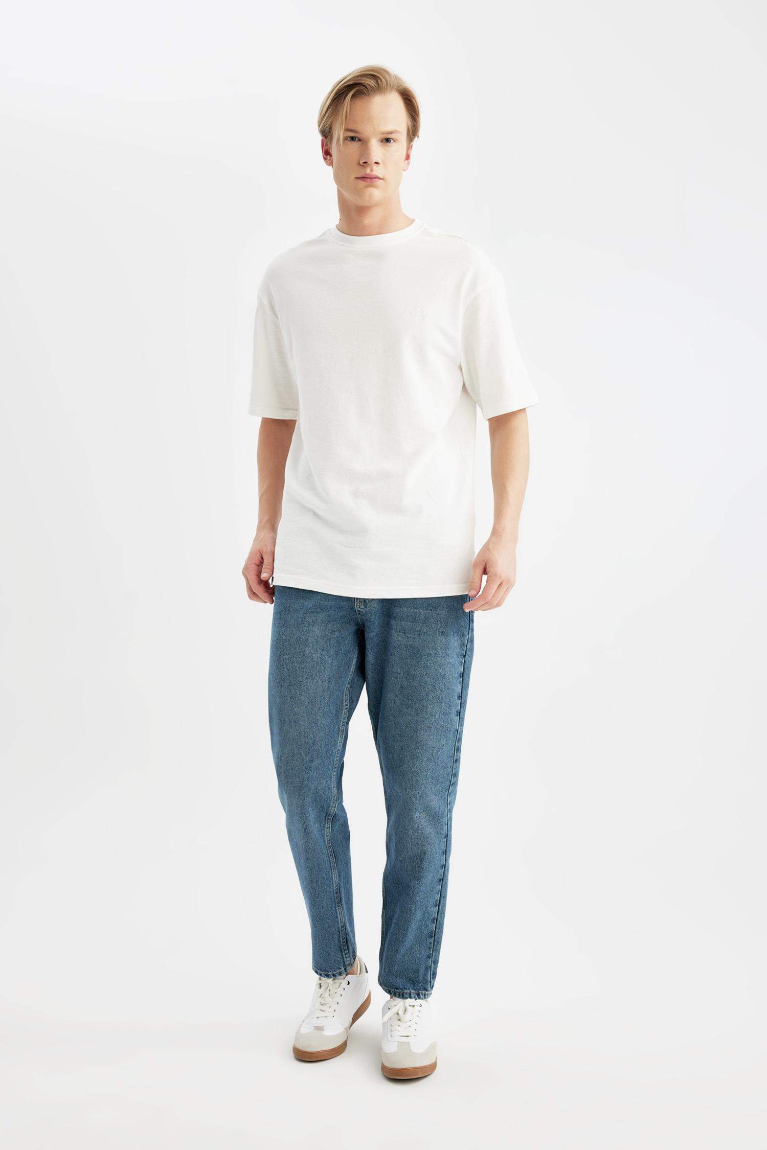 تيشيرت قطن نص كم مطبوع قصة مريحة برقبة مستديرة