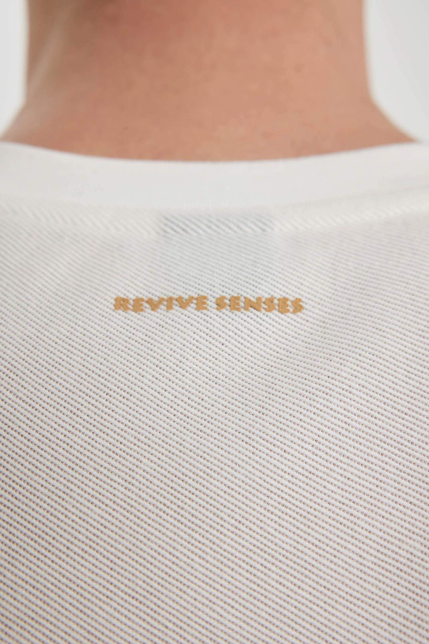 تي شيرت مطبوع قصة مريحة بياخة مستديرة