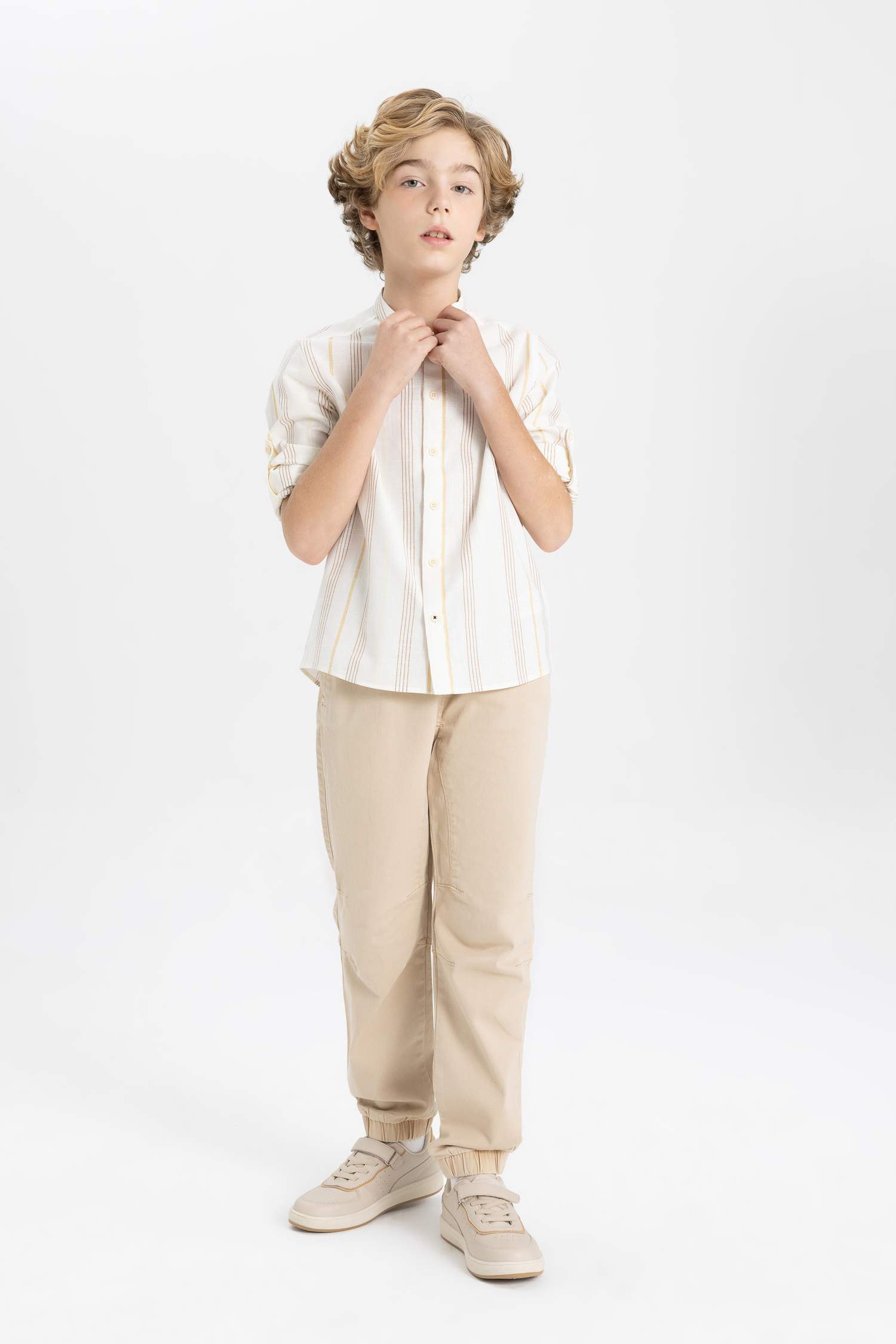 Erkek Çocuk Beli Bağcıklı Lastikli Paça Cepli Jogger Gabardin Pantolon