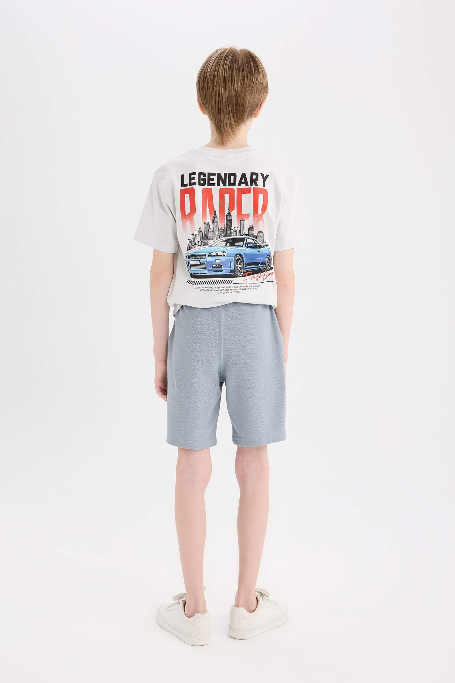 Детские шорты из пике с резинкой на талии и карманами