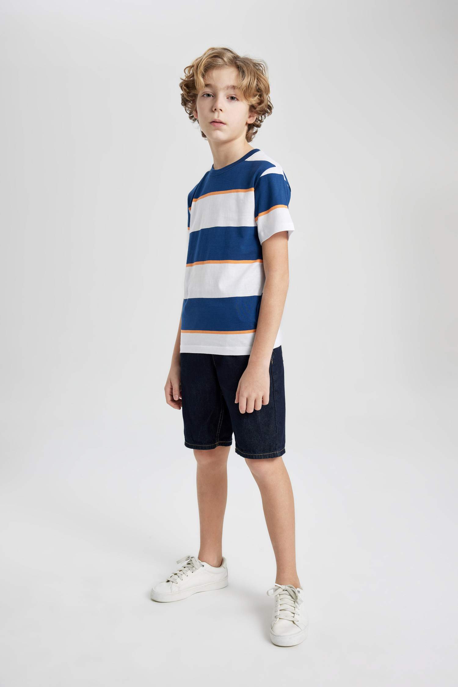 Boy Regular Fit Crew Neck Striped Short Sleeve T-Shirt