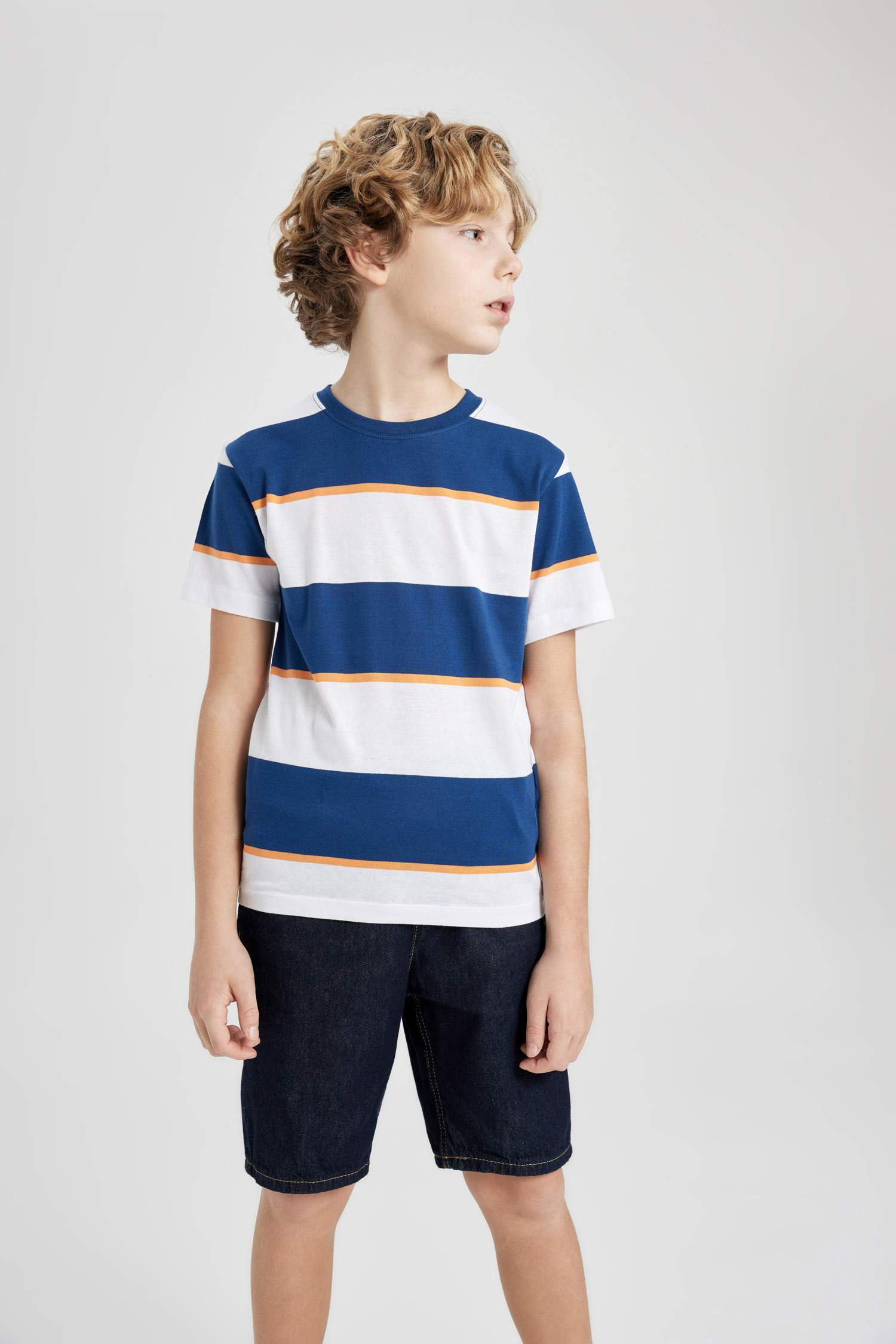 Boy Regular Fit Crew Neck Striped Short Sleeve T-Shirt