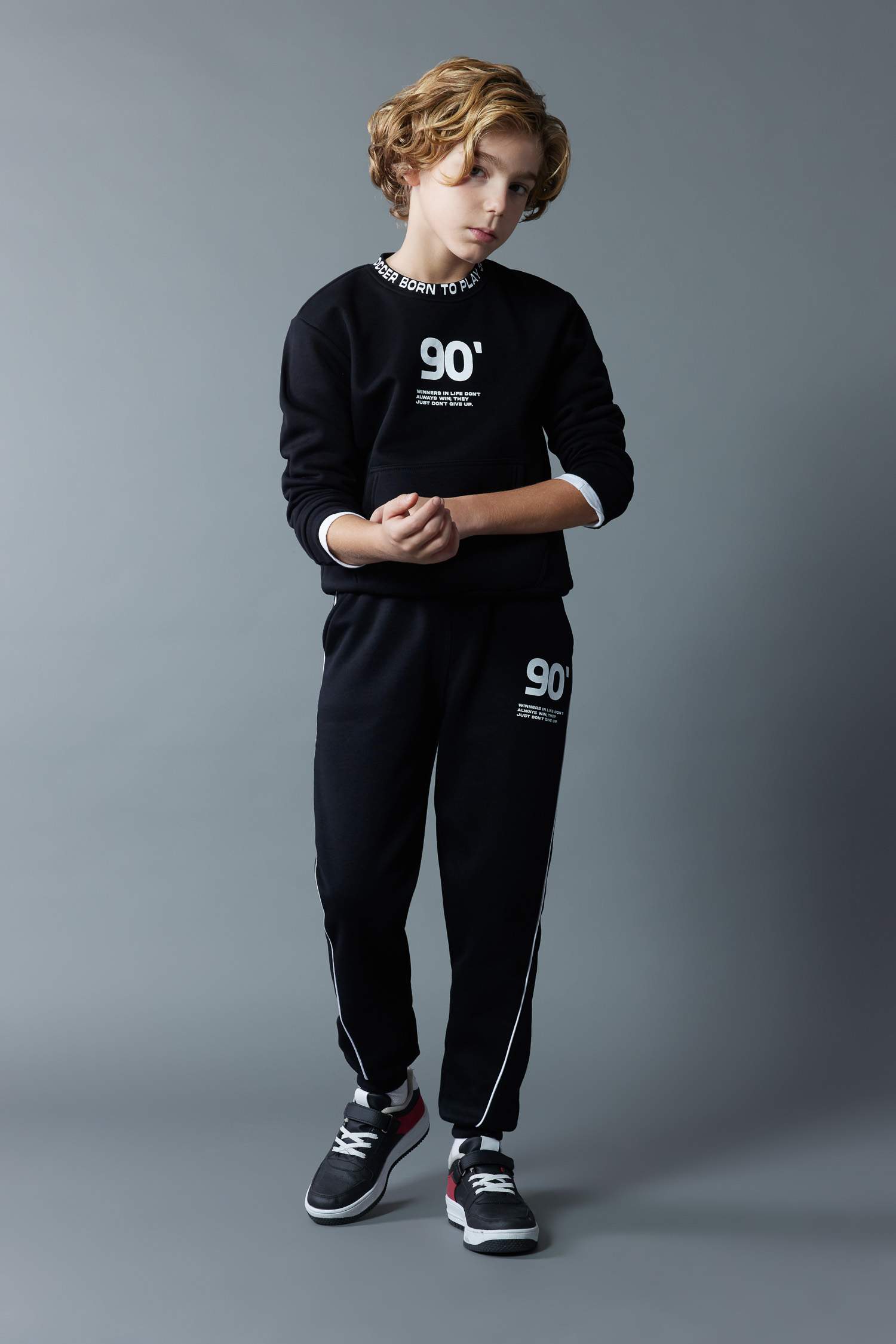 Штаны из плотной ткани для мальчиков