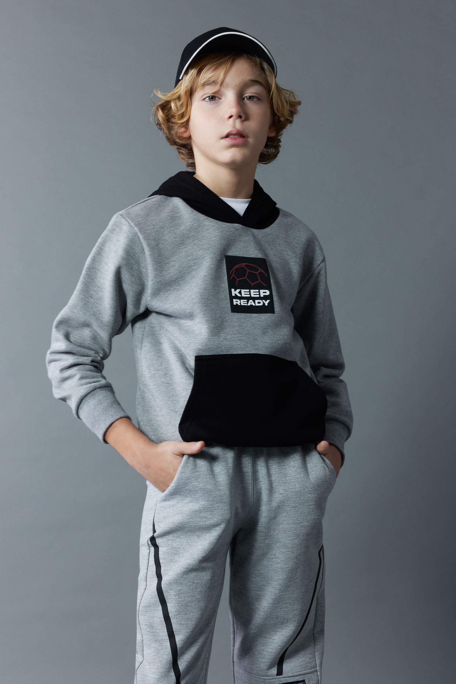 Erkek Çocuk Baskılı Kapüşonlu Kalın Sweatshirt