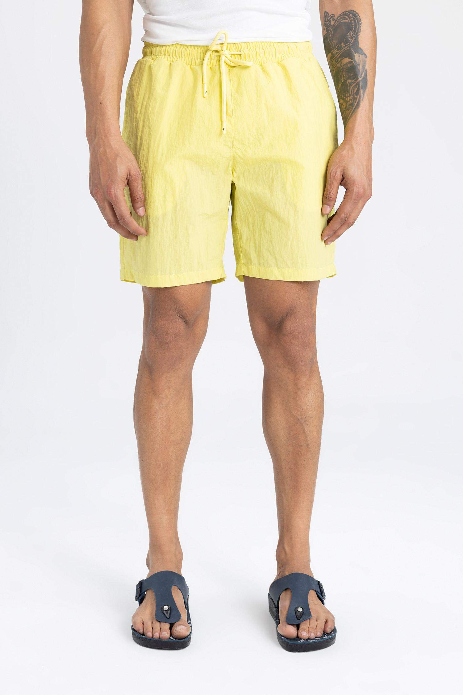 شورت بحر قصير قصة عادية من DeFactoFit