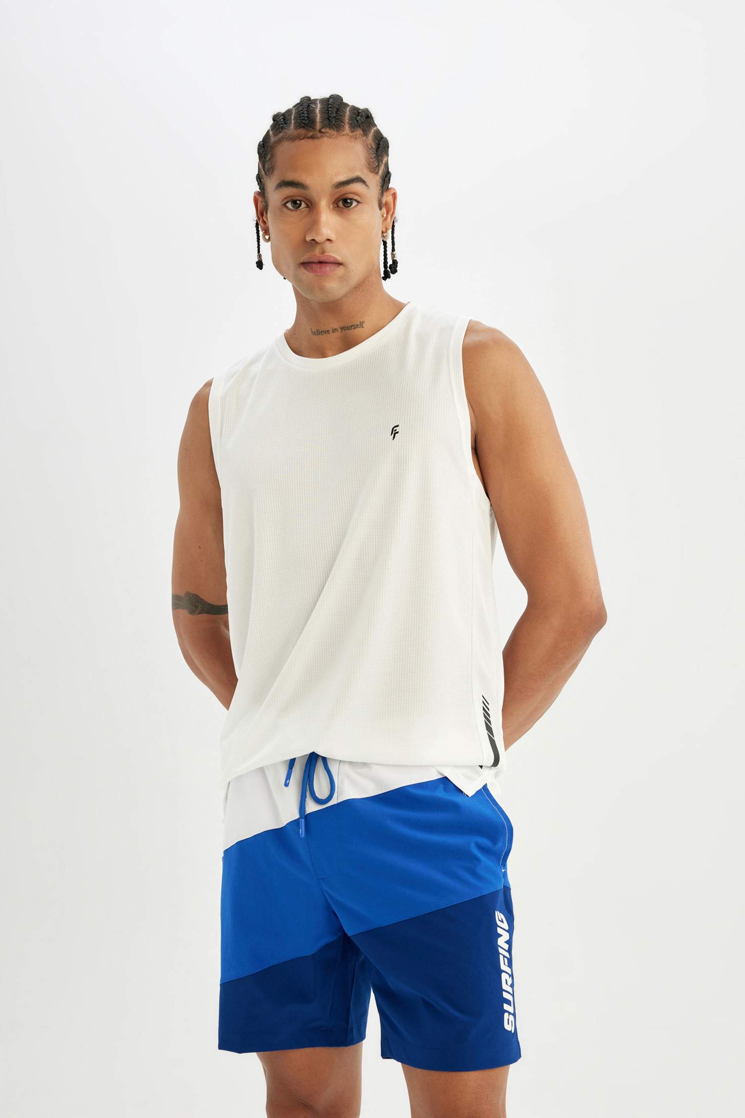 شورت بحر قصير أزرق قصة عادية من DeFactoFit