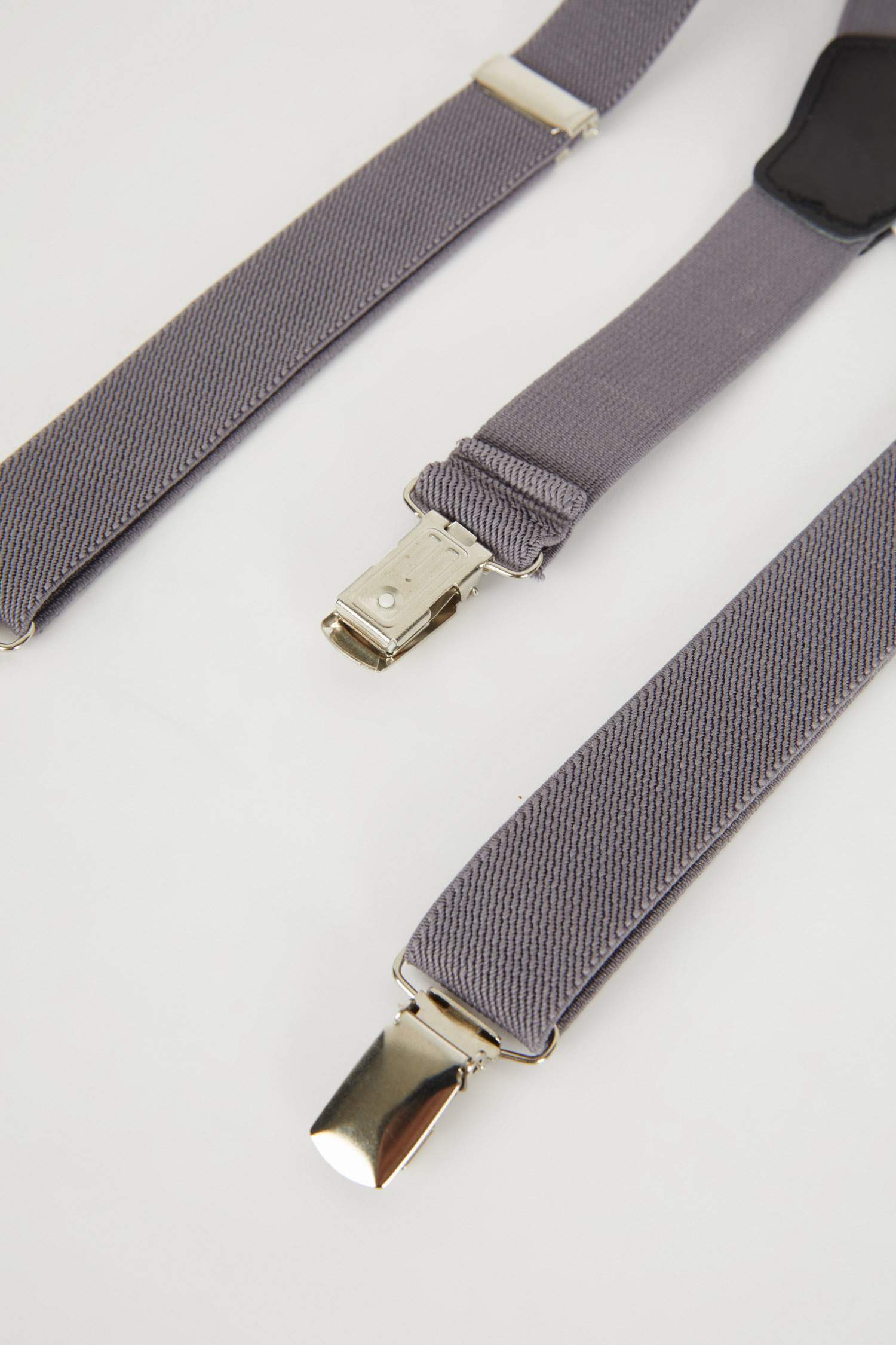 Erkek Çocuk Pantolon Askısı