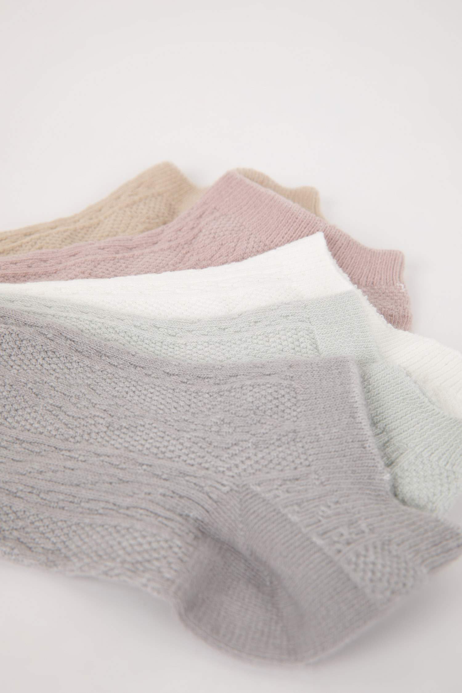 Woman 5 Piece Short Socks