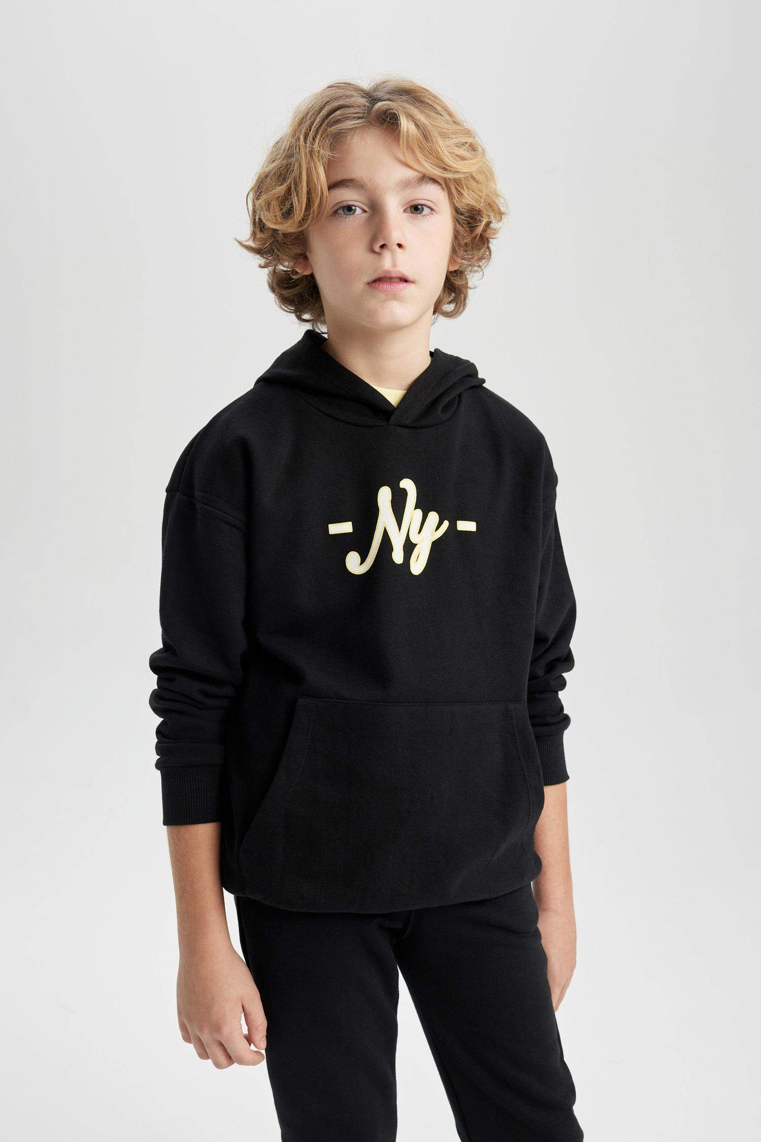 Boy Oversize Fit Hooded Sweatshirt